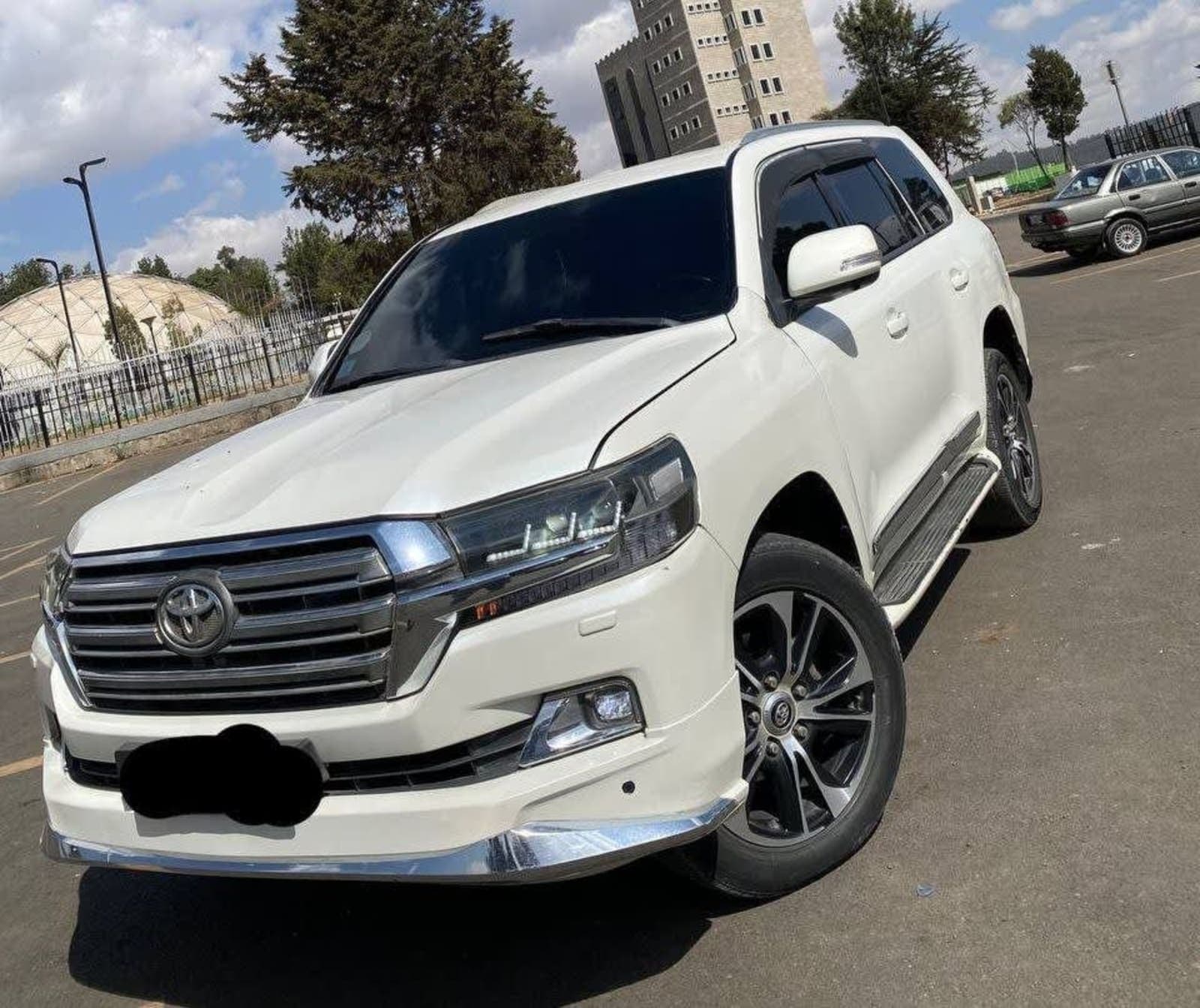 2021 Toyota Landcruiser GXR — photo 2