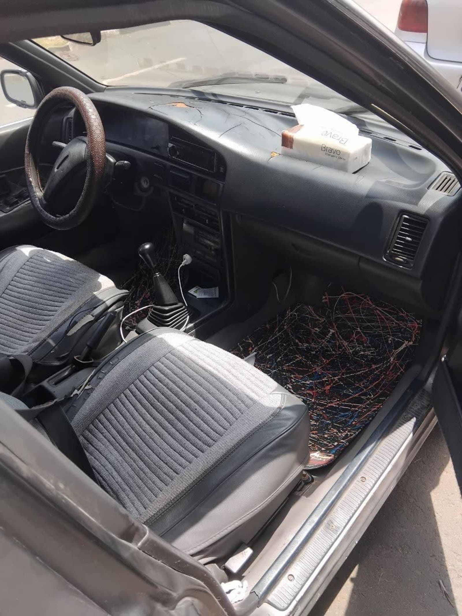 1991 Toyota DX — photo 2