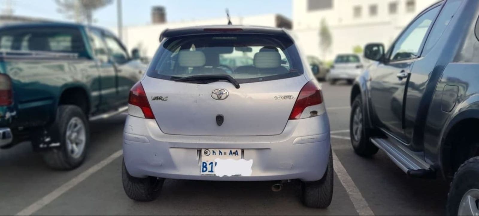 2009 Toyota Yaris Compact — photo 3