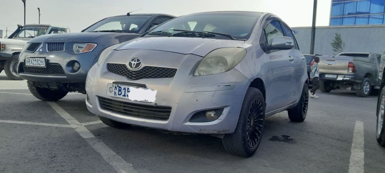 2009 Toyota Yaris Compact — photo 5