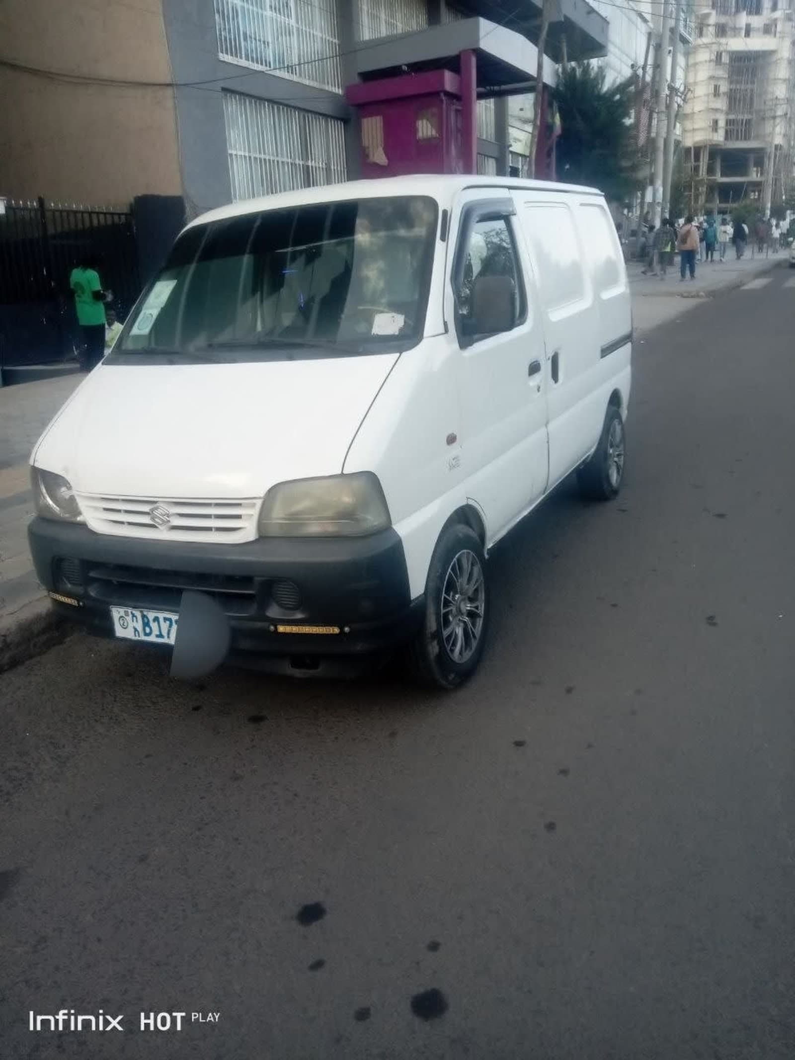 2000 Ecco Van โ photo 3