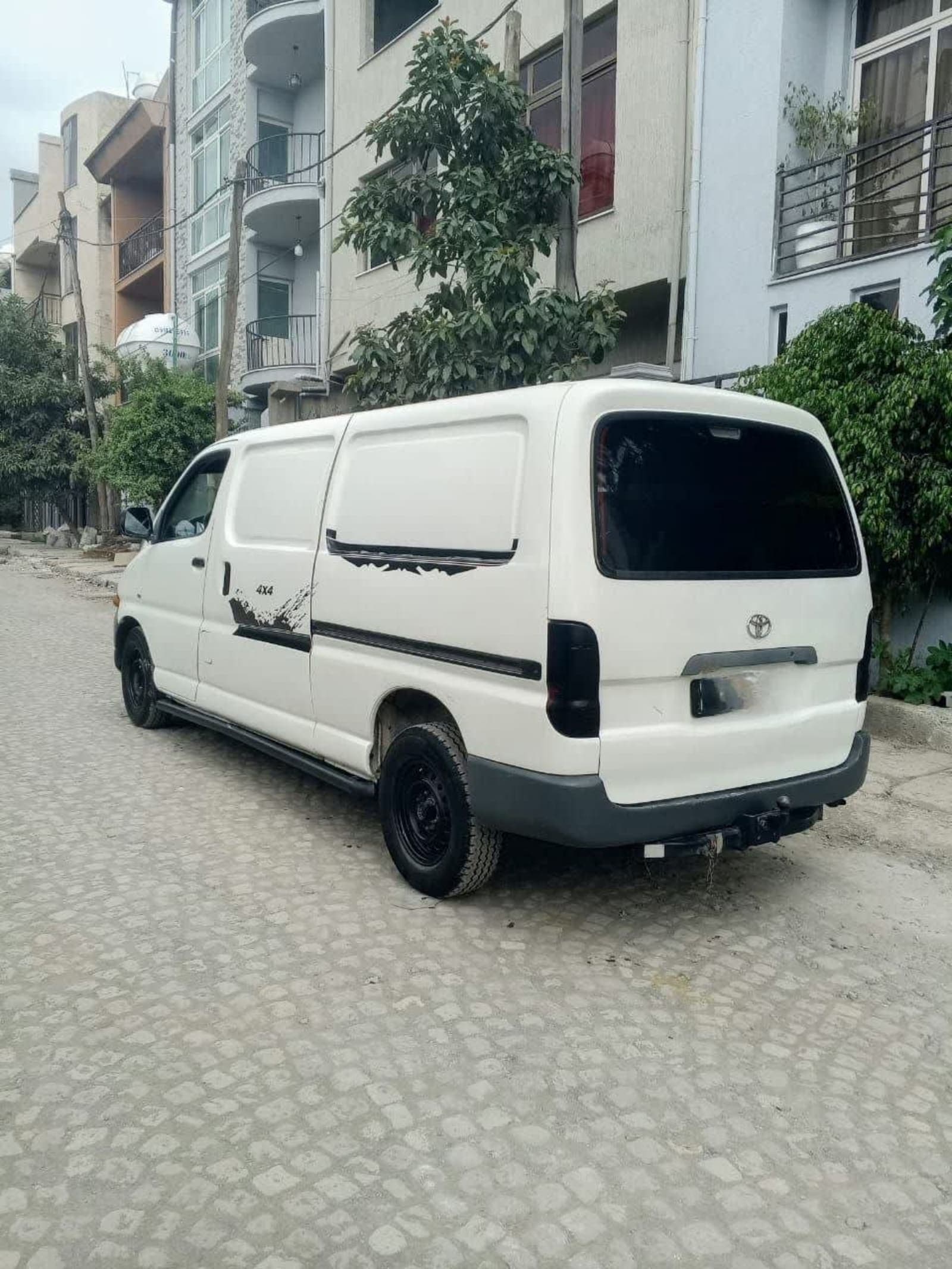 2003 Toyota Dolfin fabrica van — photo 5