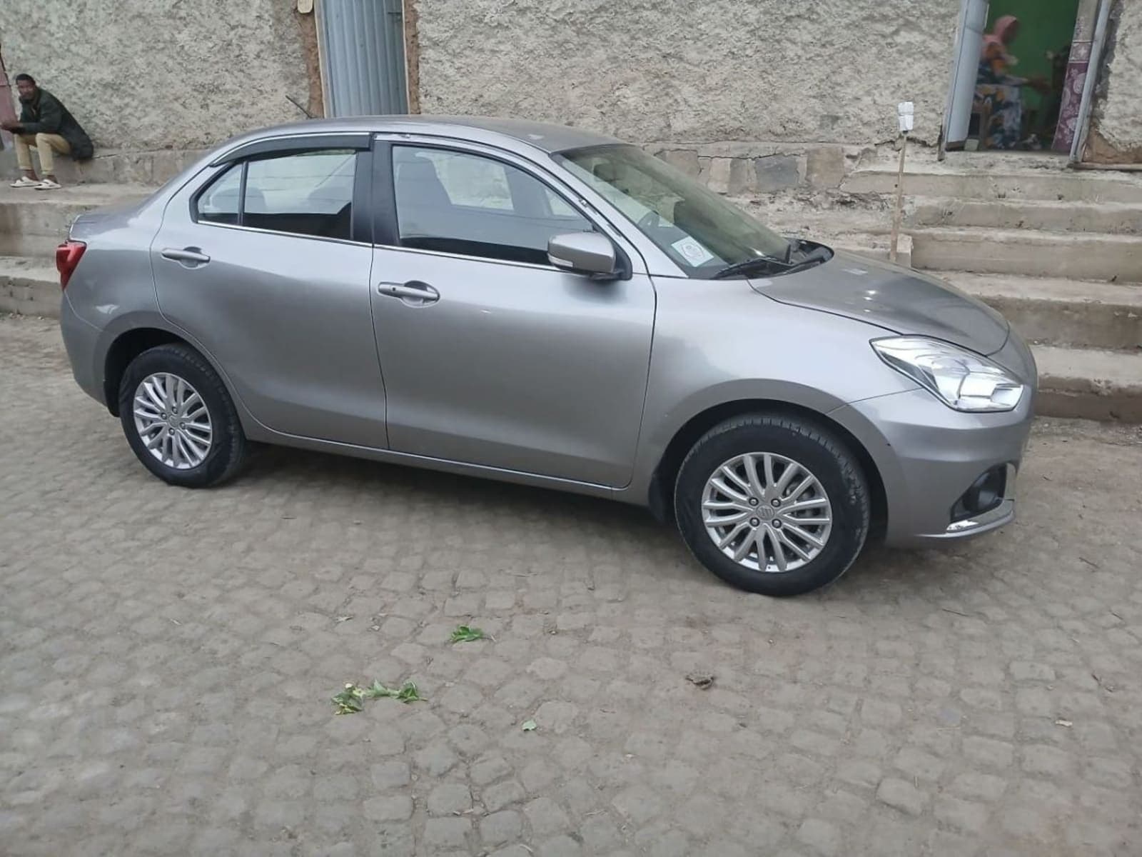 2022 SUZUKI DZIRE — photo 4