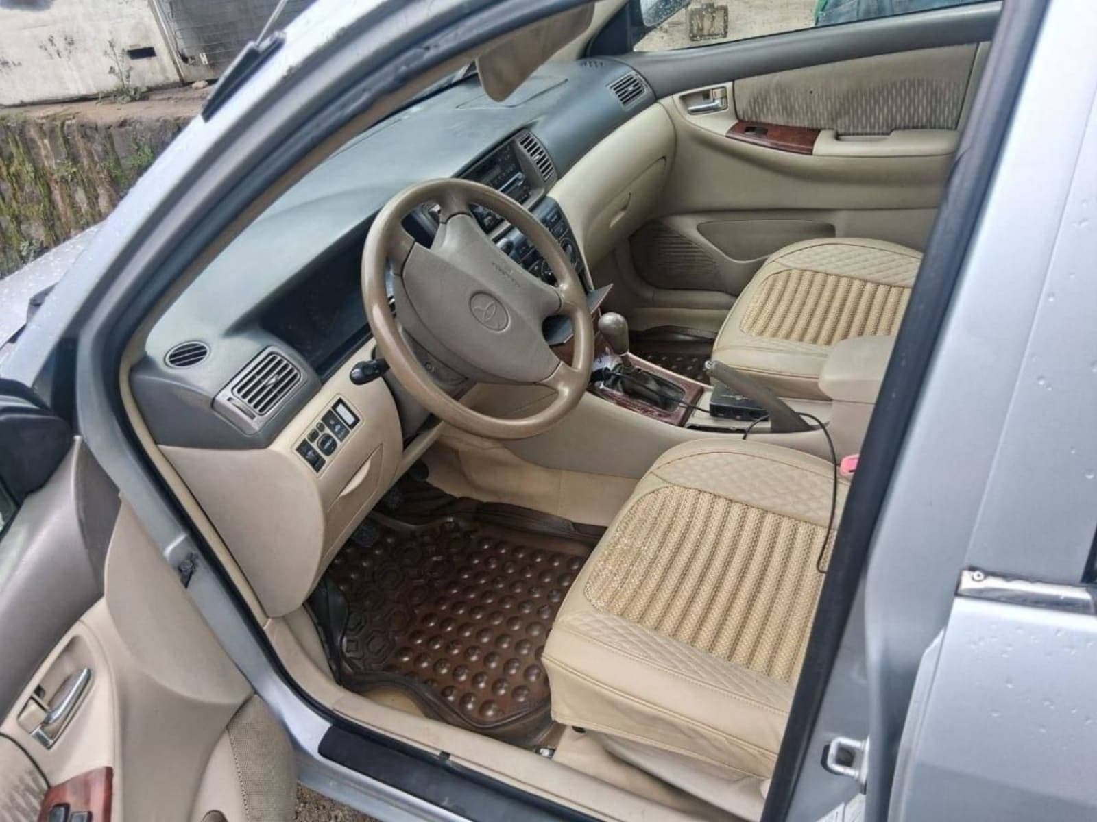 2007 Toyota Corolla — photo 1