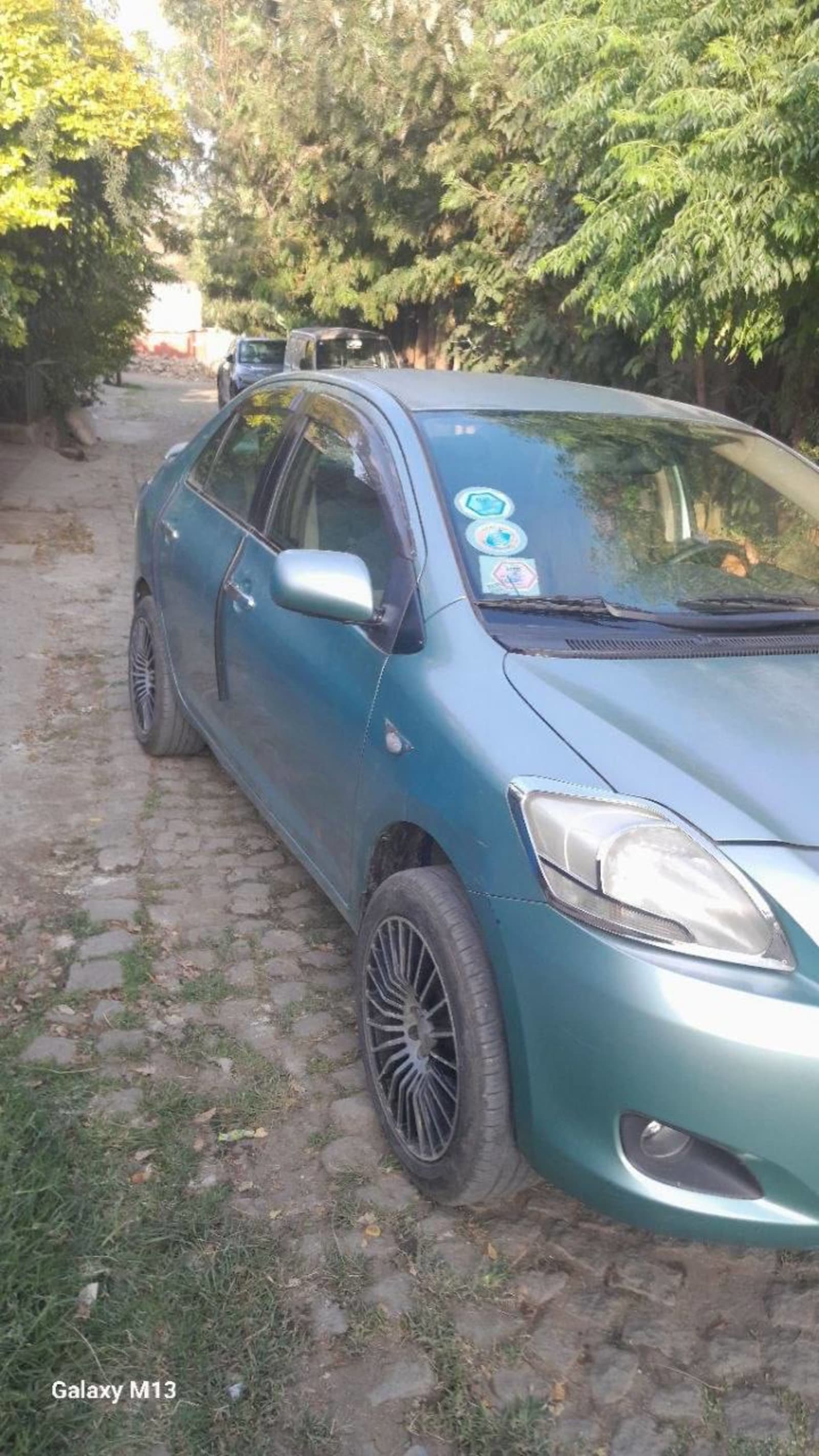 2009 Toyota Yaris — photo 3
