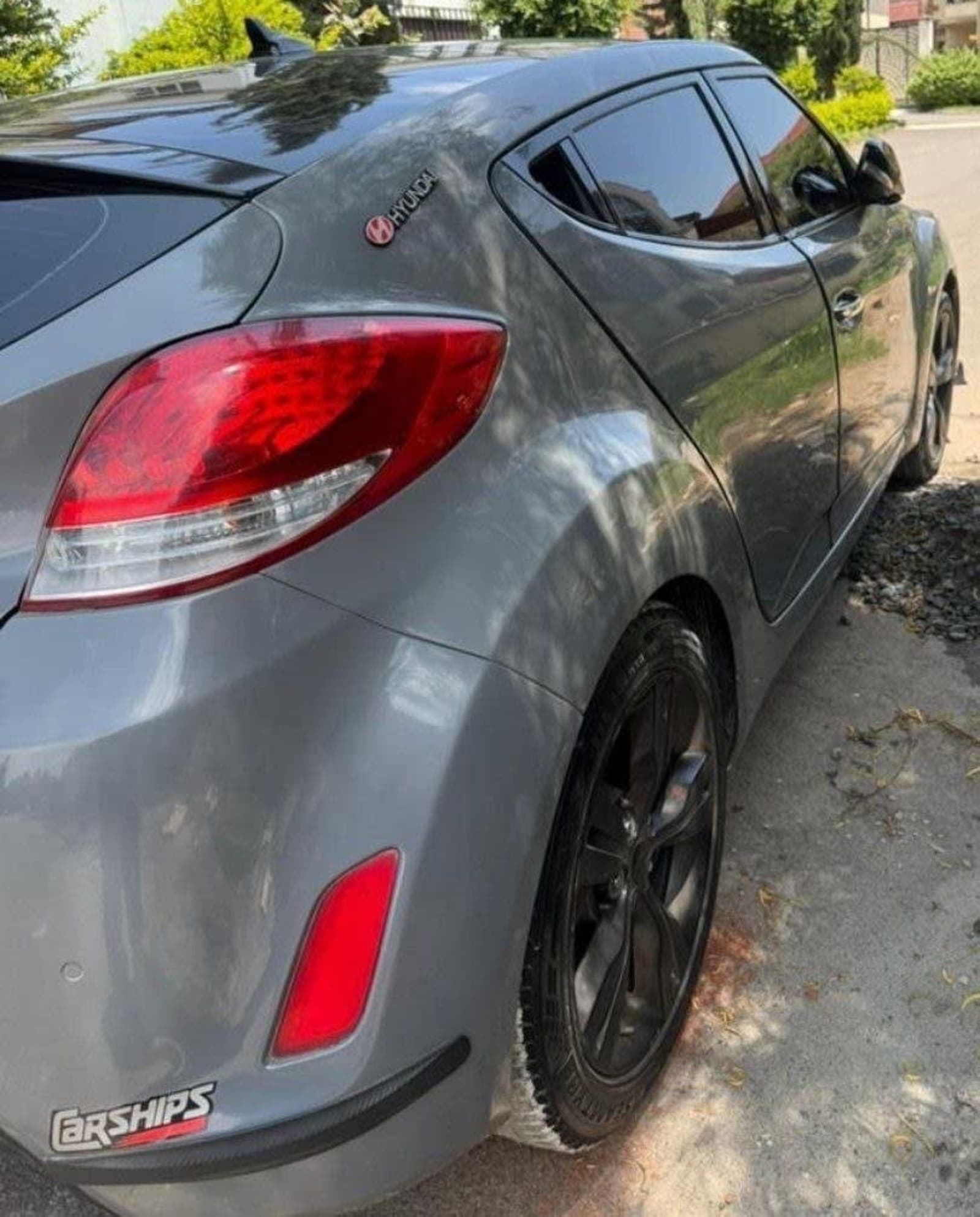2014 Hyundai Veloster — photo 5