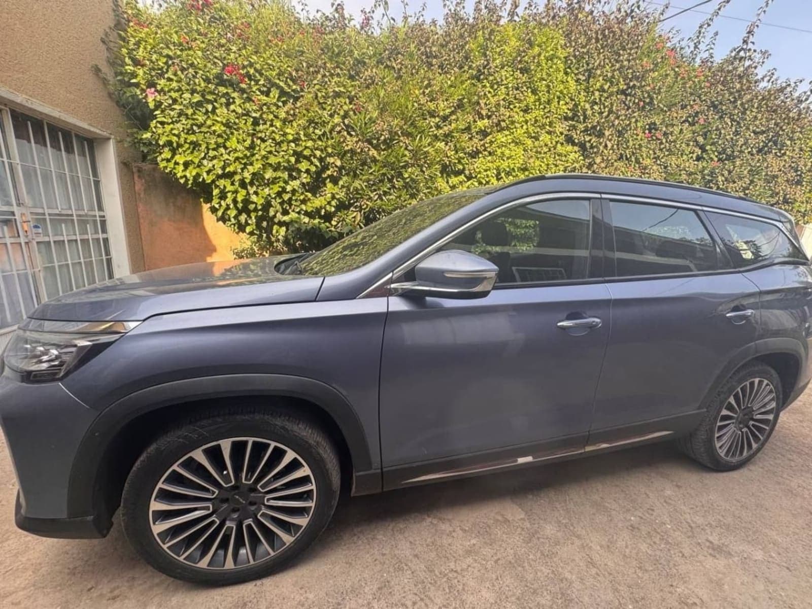 2023 JeTour X90 Plus — photo 2