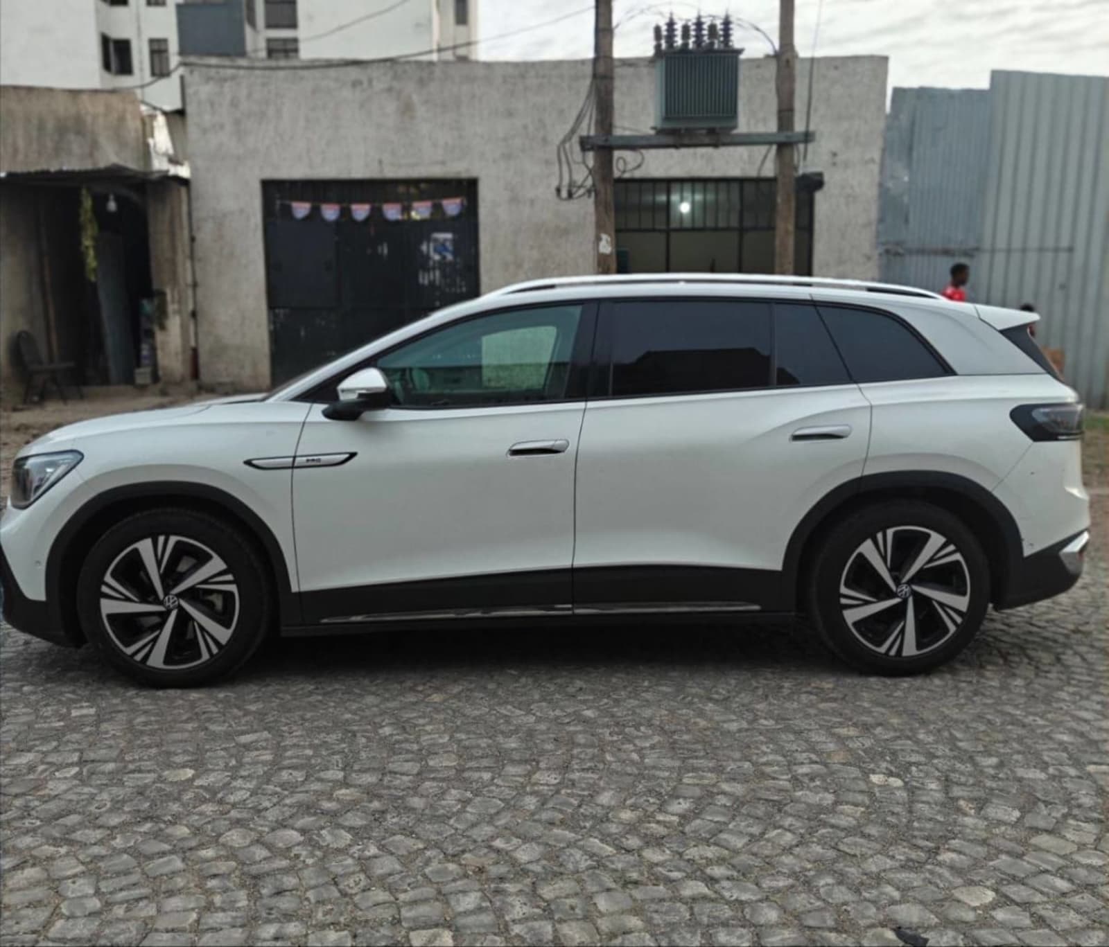 2023 Volkswagen ID.6 crozz Pro — photo 5