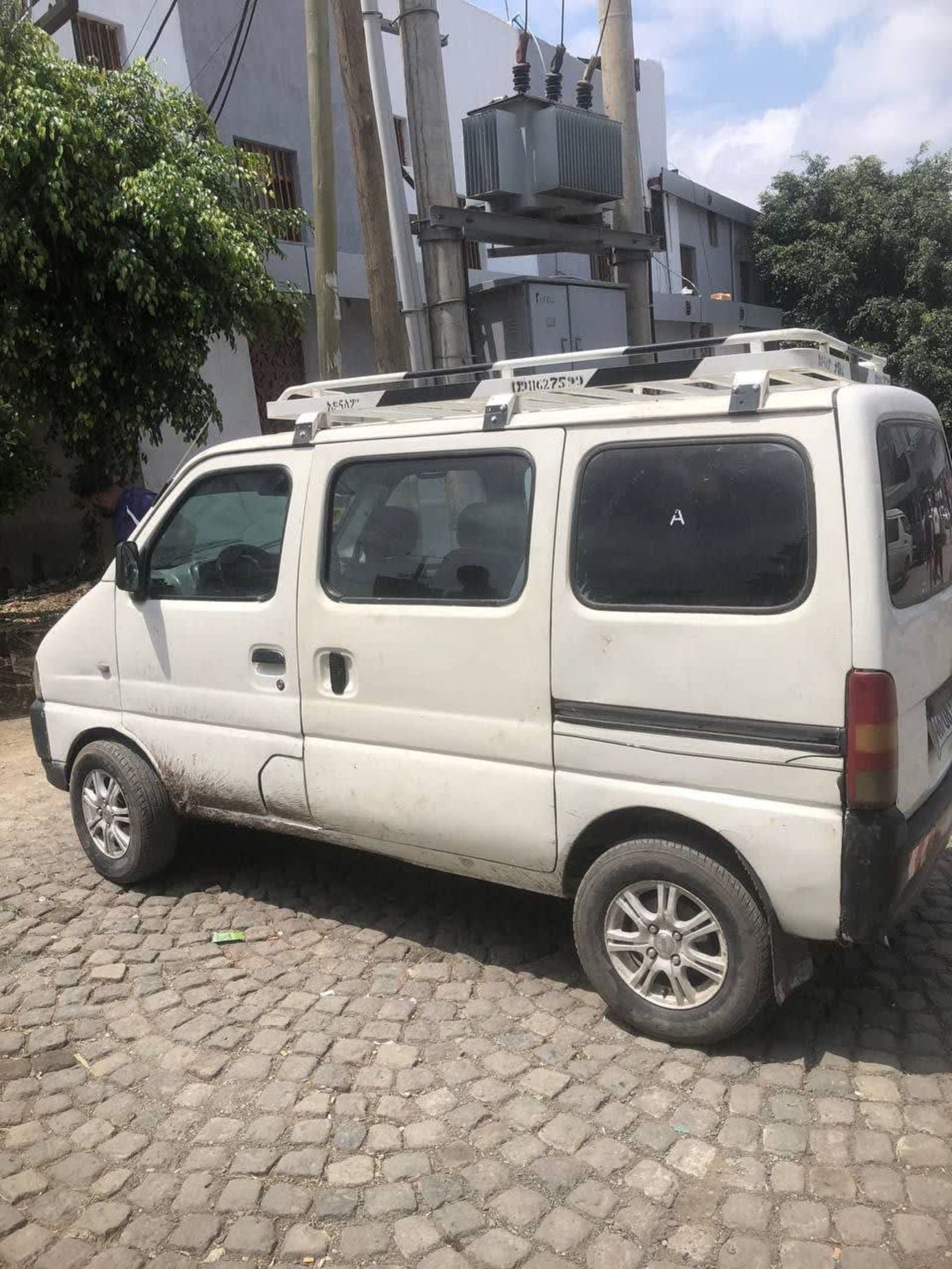 2000 Suzuki Carry — photo 5