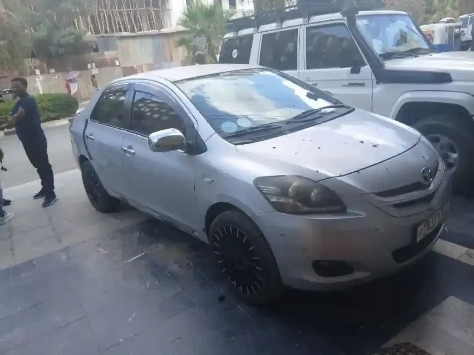 2008 Toyota Yaris Belta — photo 5
