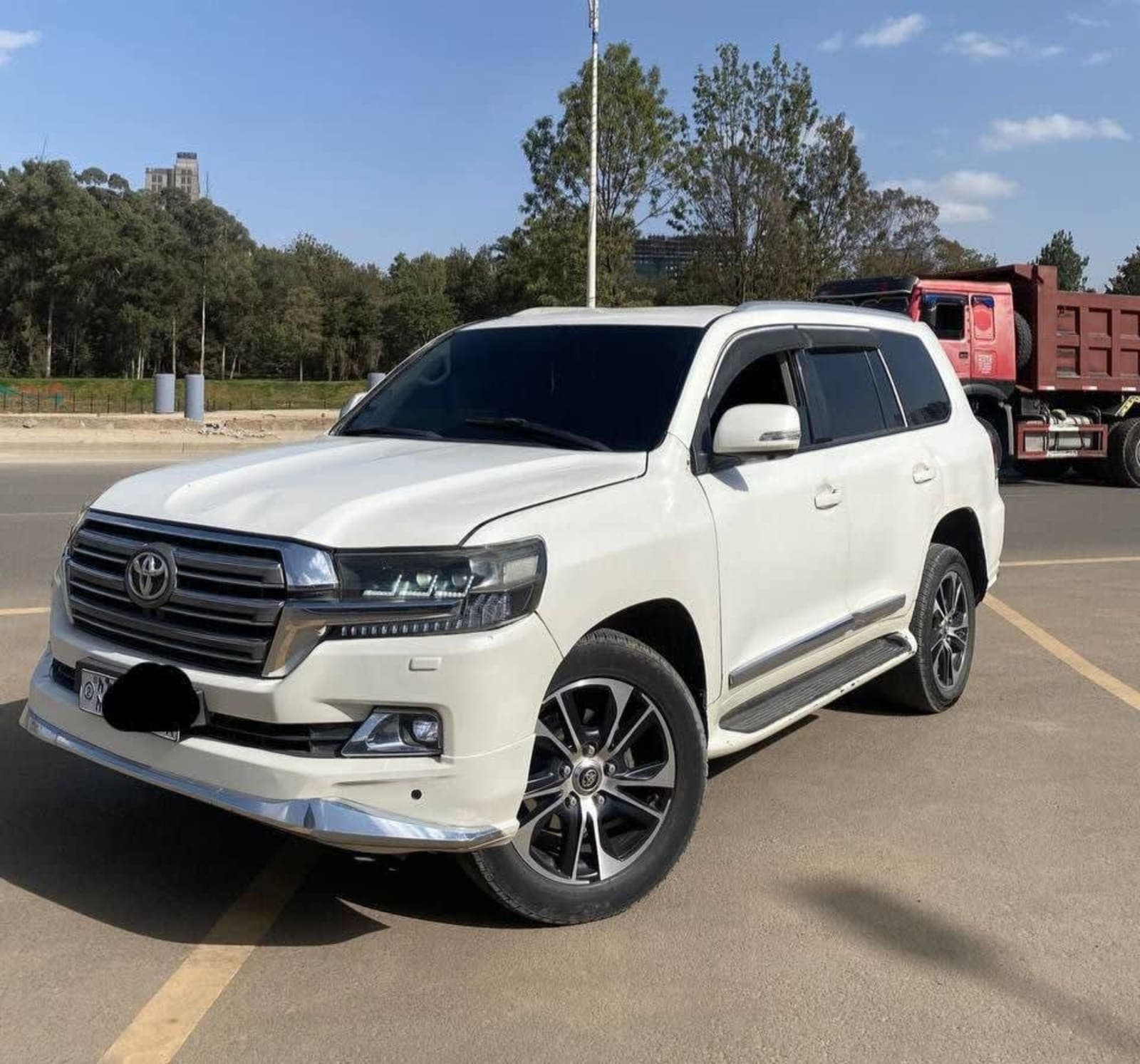 2021 Toyota Landcruiser GXR — photo 3