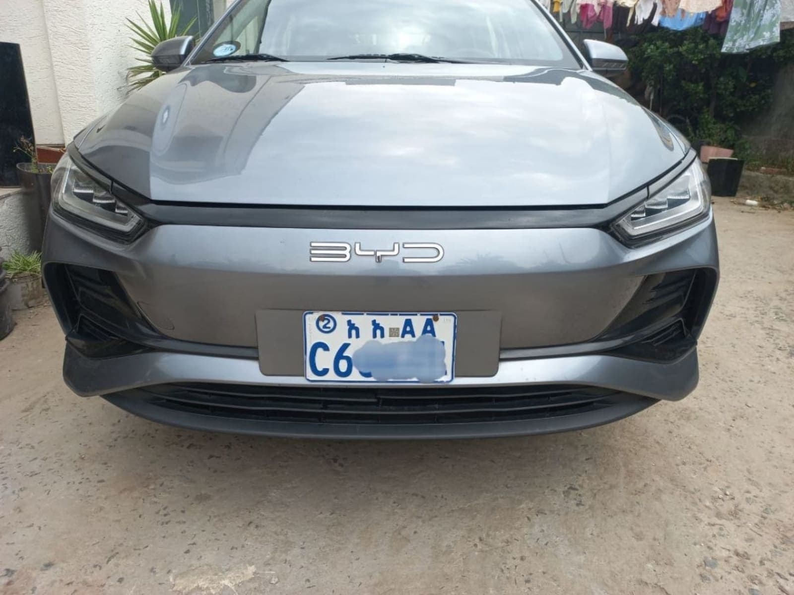 2025 BYD e2 — photo 2