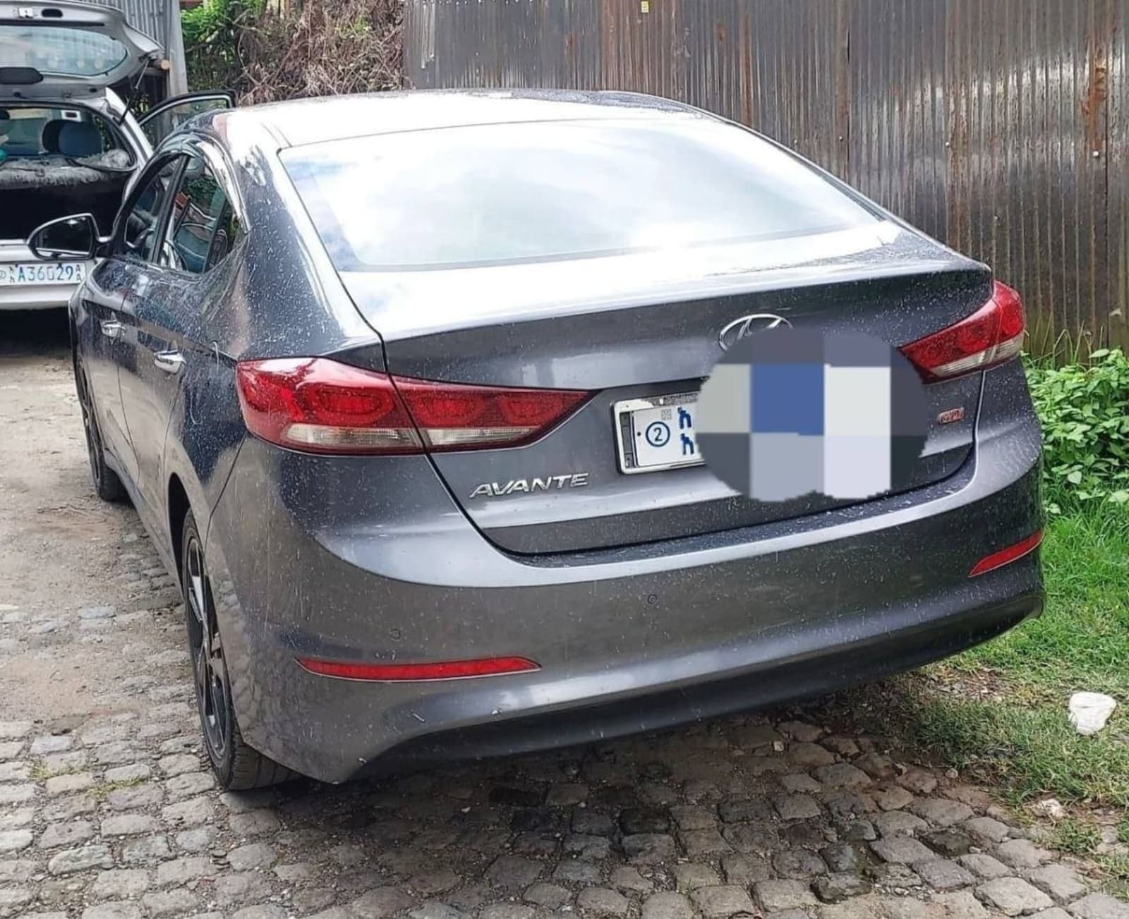 2016 Hyundai Avanti — photo 5