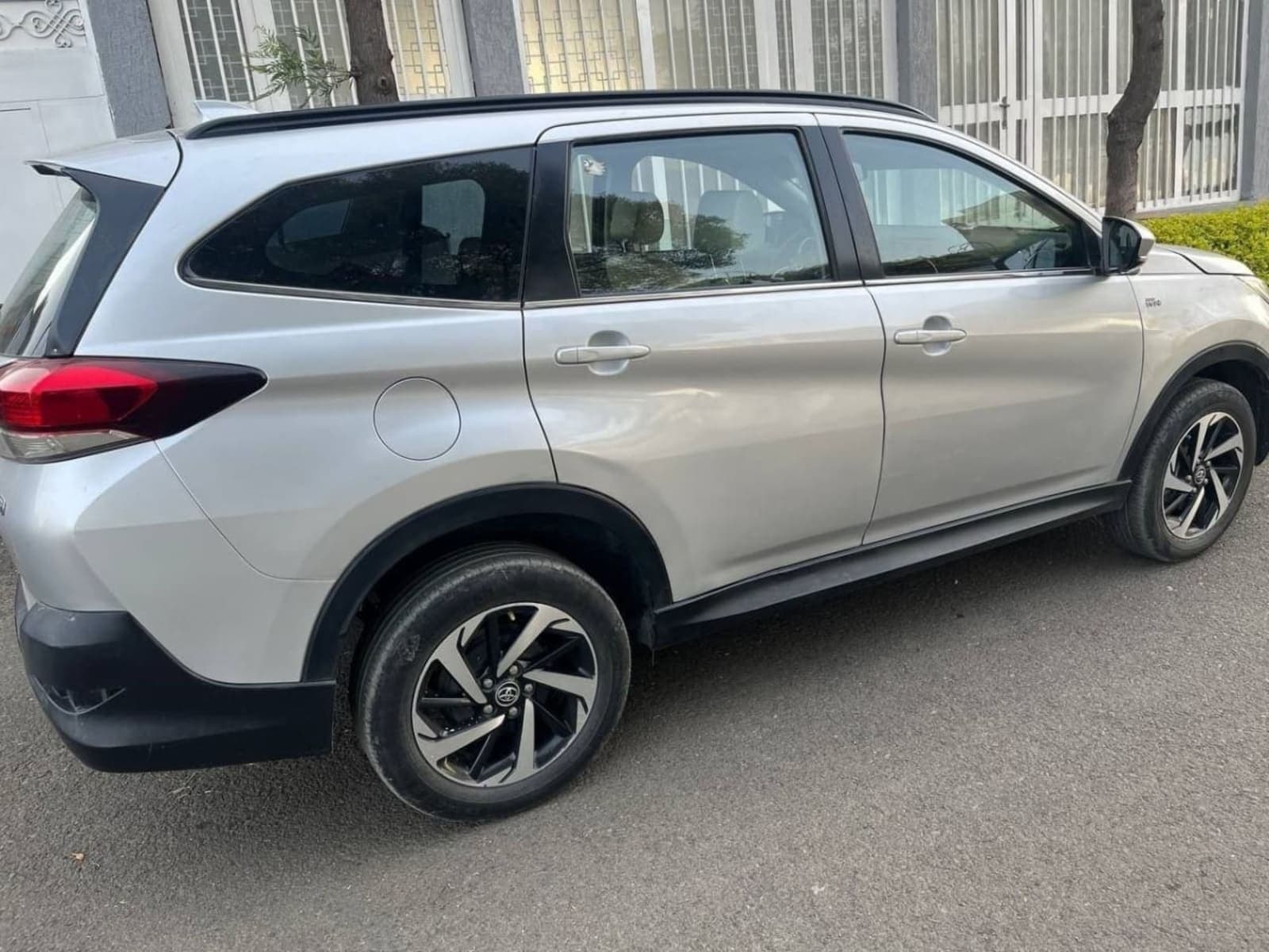 2020 Toyota Rush G-Grade