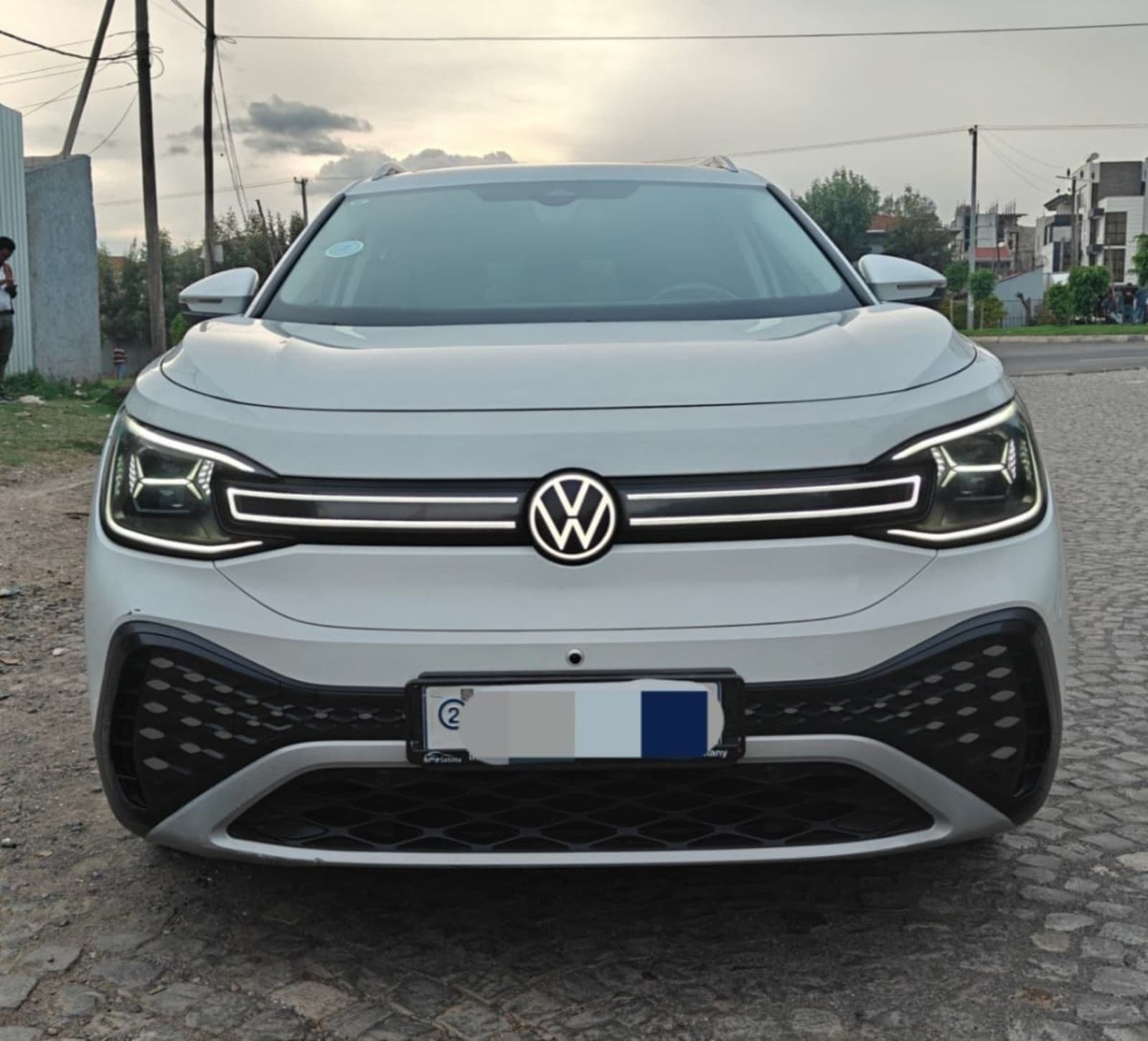 2023 Volkswagen ID.6 Crozz Pro — photo 8