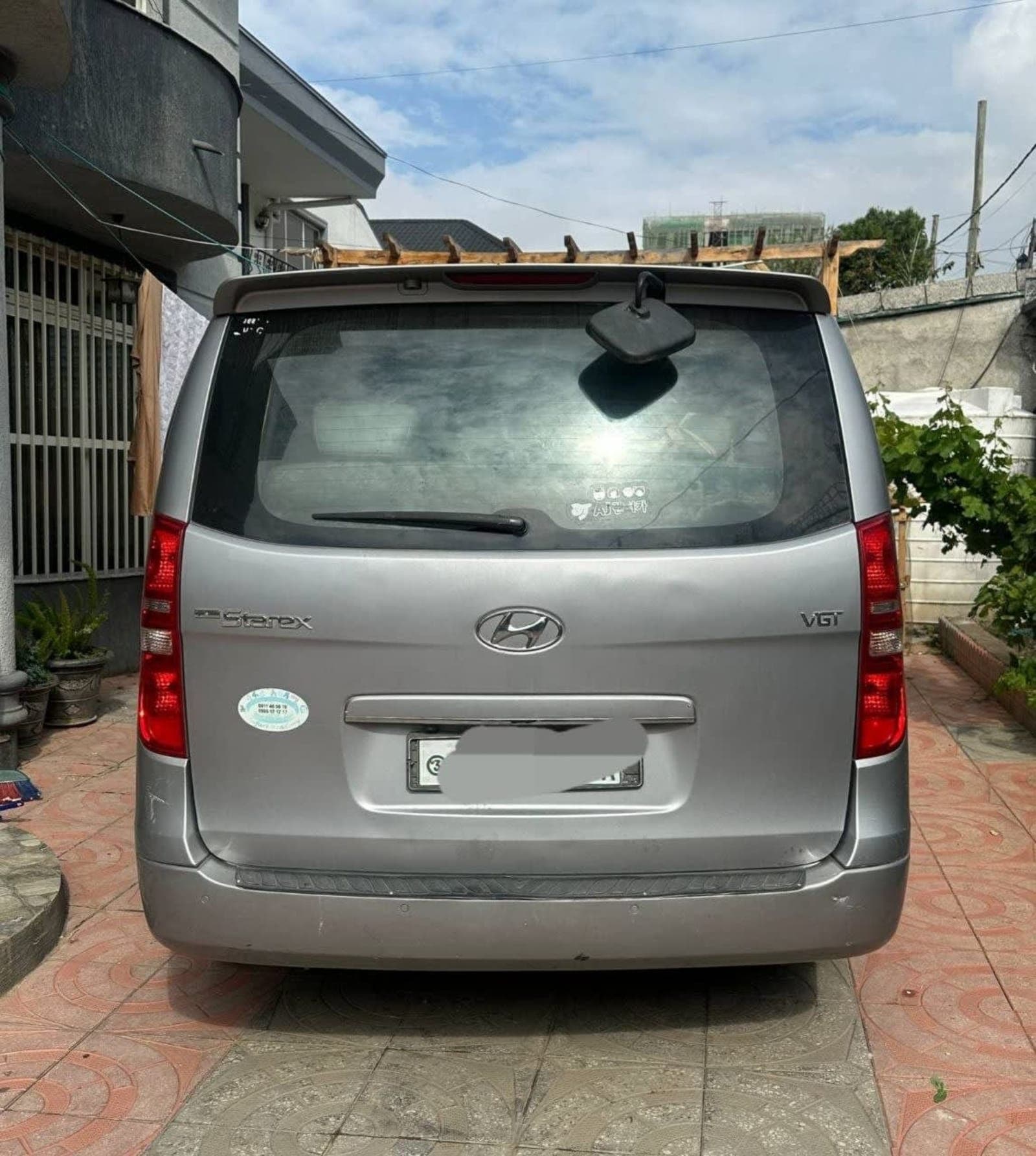 2015 Hyundai Grand Starex