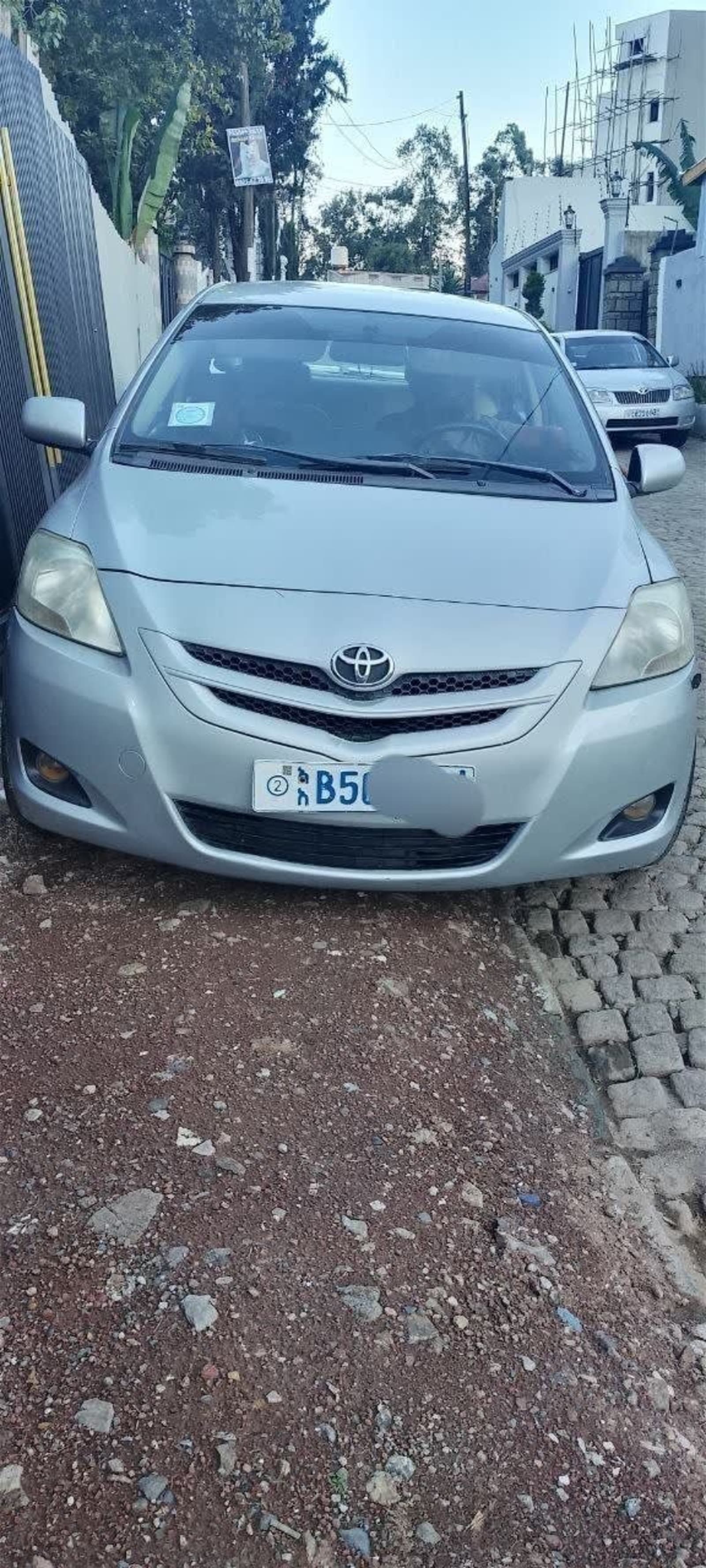 2007 Toyota Yaris Belta — photo 1