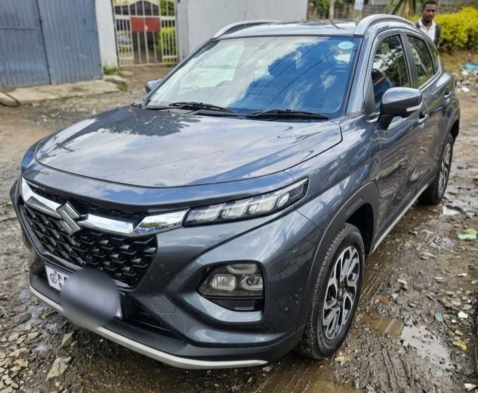 2025 Suzuki Fronx — photo 3