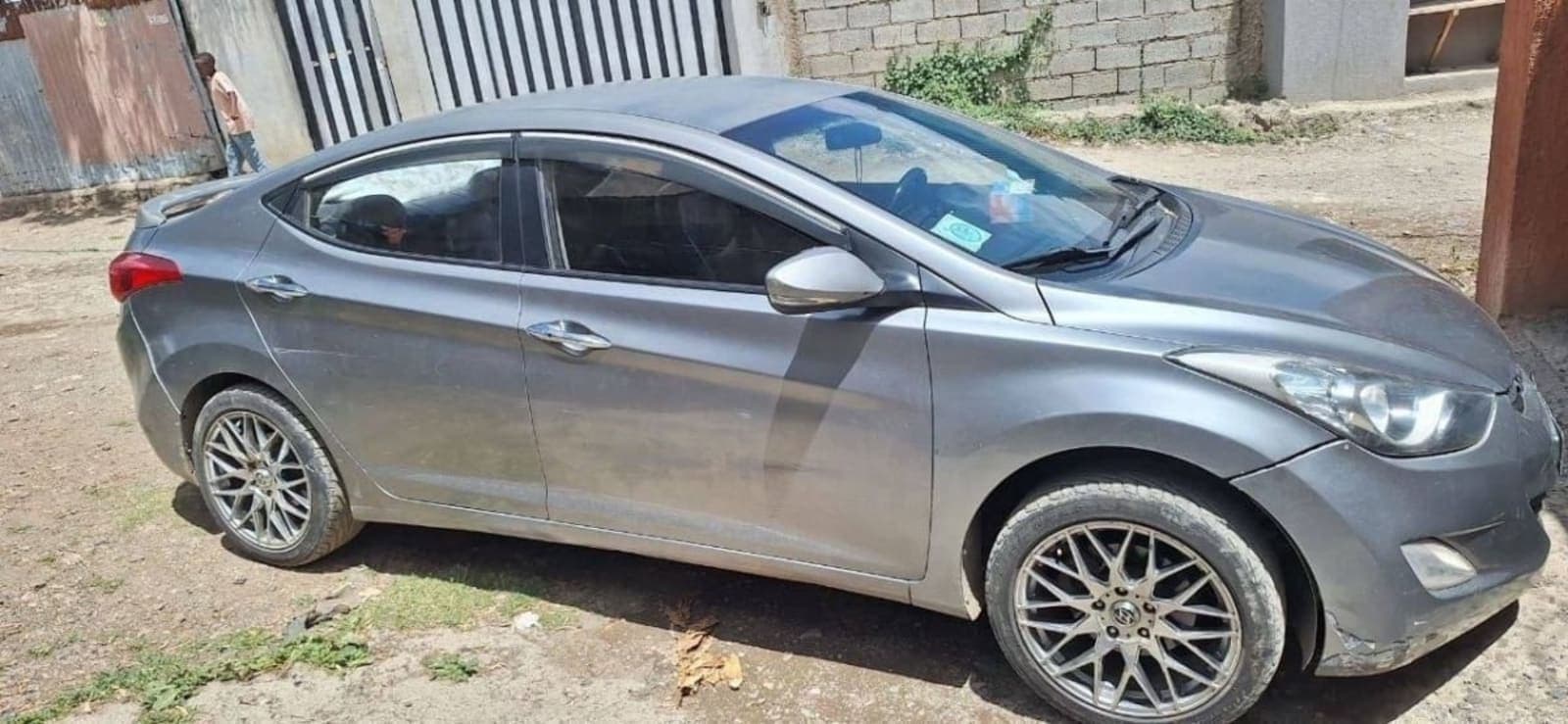 2012 Hyundai Avante — photo 2