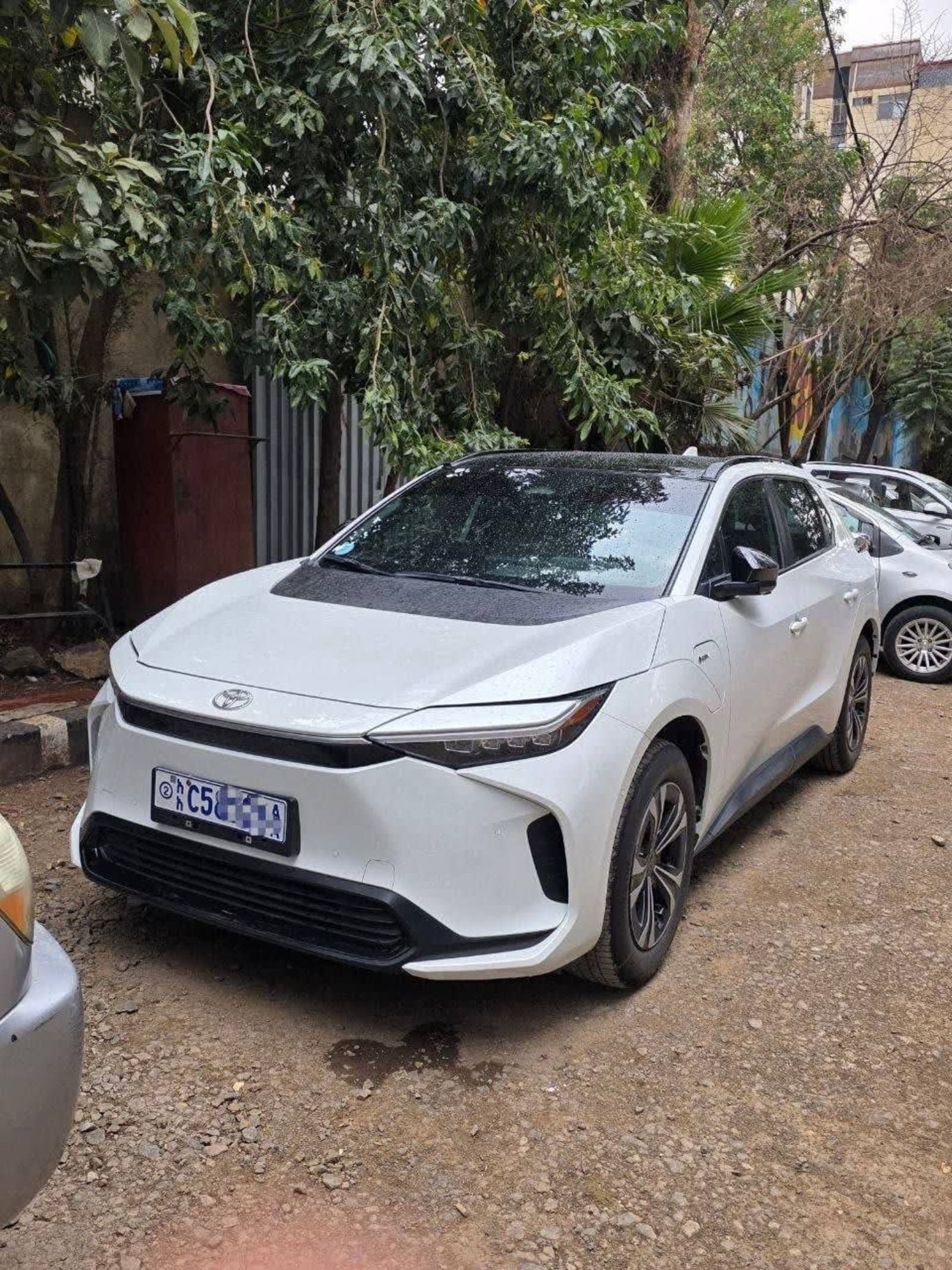 2024 Toyota BZ4X EV — photo 3