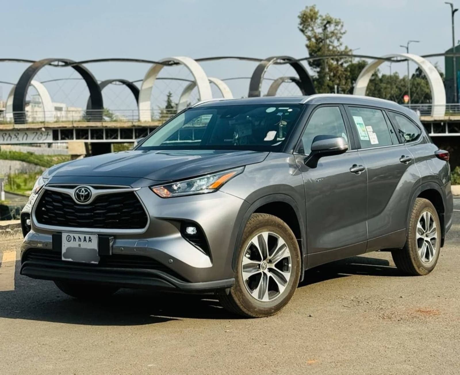 2025 Toyota Highlander — photo 8