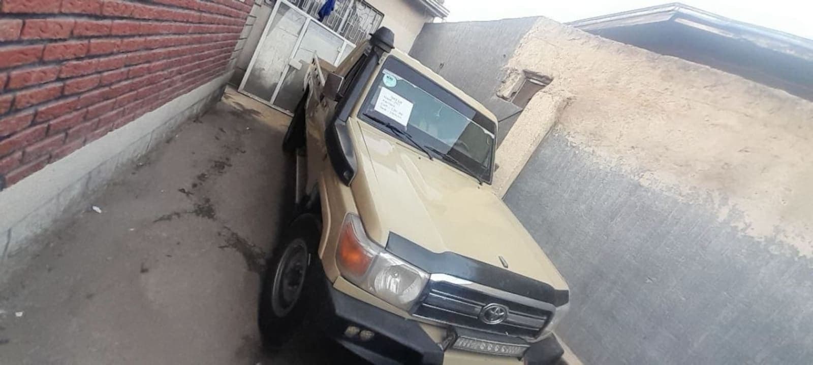 2011 Toyota King Cab