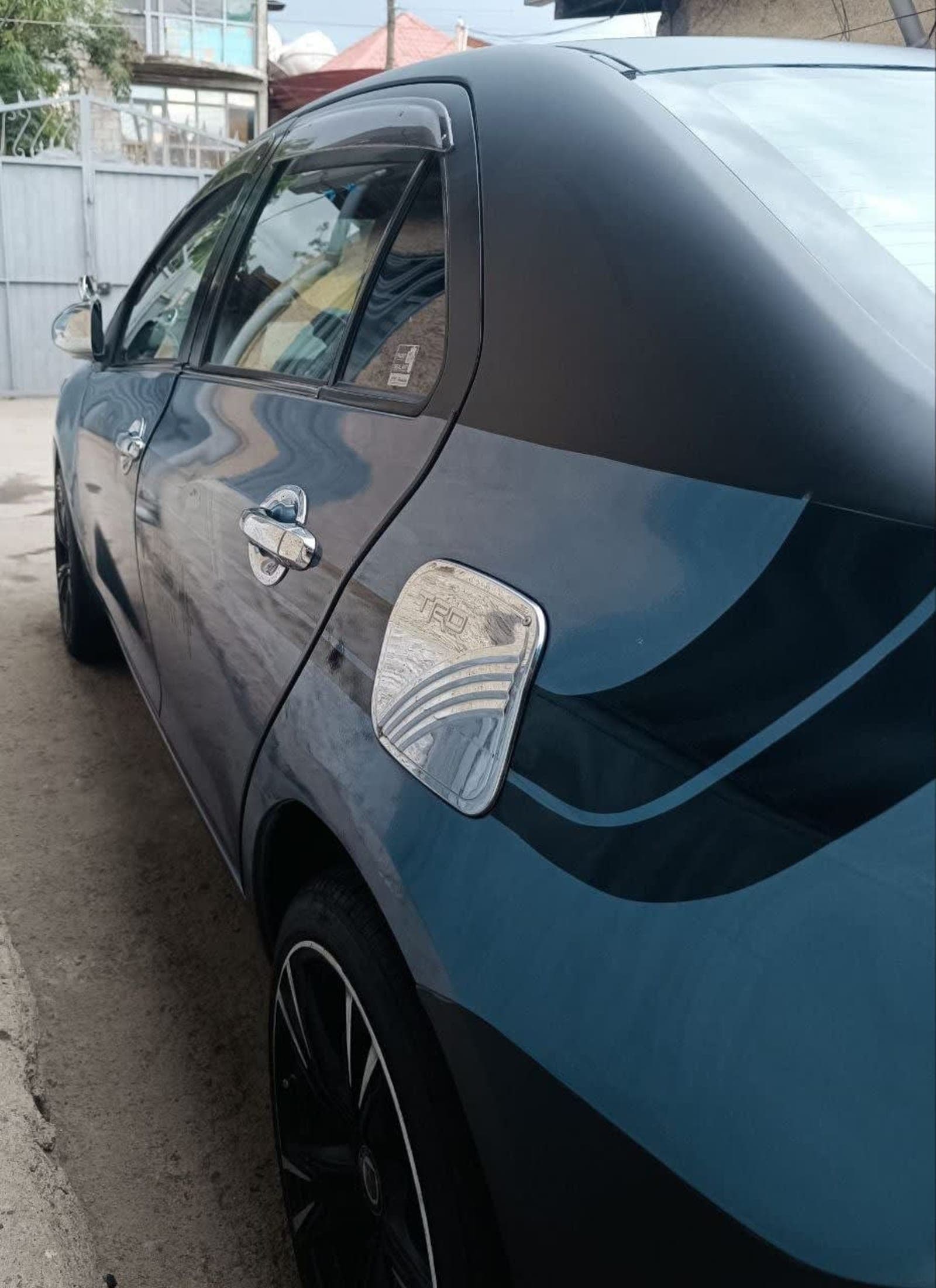 2010 Toyota Yaris Belta — photo 6