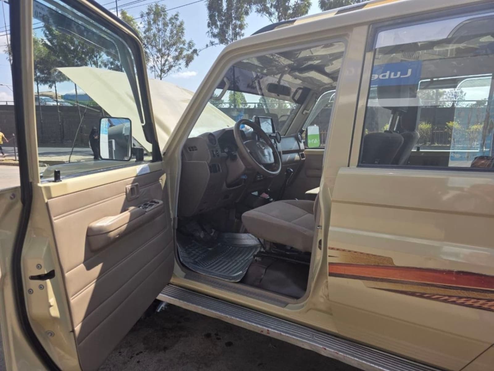 2020 Toyota Land Cruiser Mark II Landcruiser Double Cab — photo 3