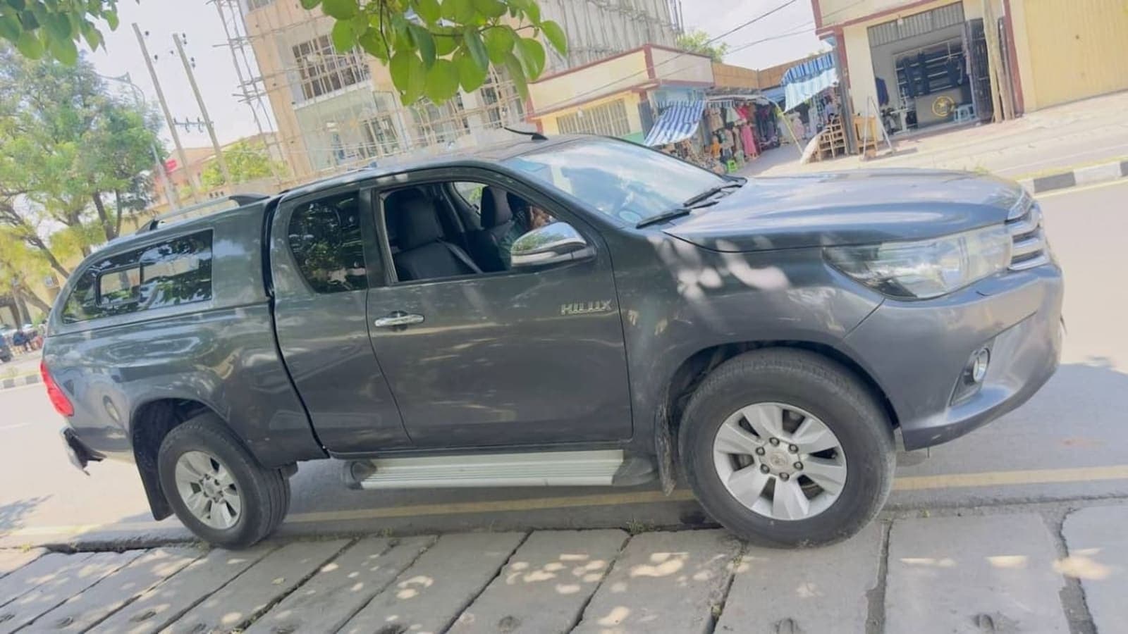 2016 Toyota Hilux Extra Cab — photo 6