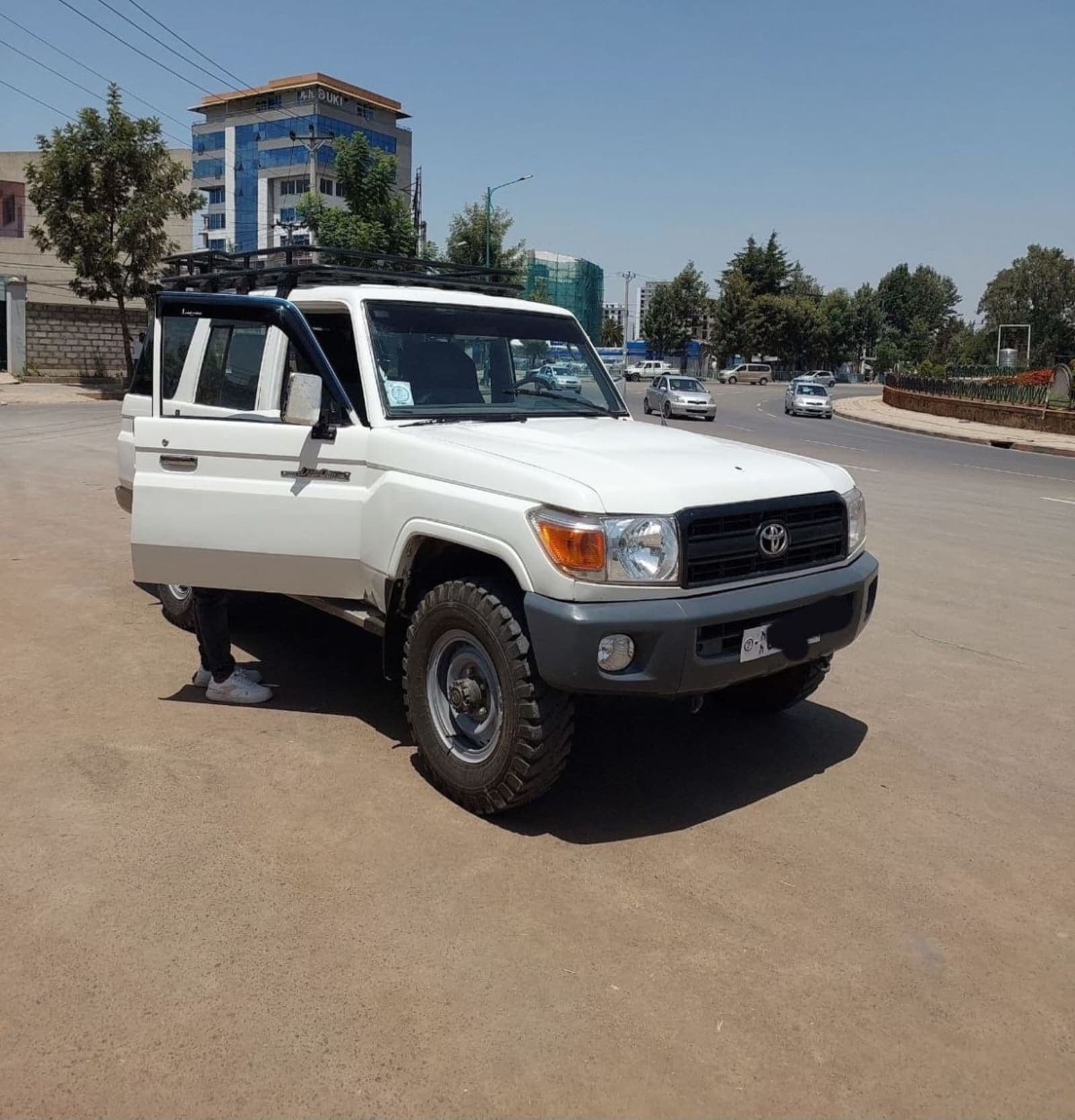 2009 Toyota LandCruiser Mark II — photo 4
