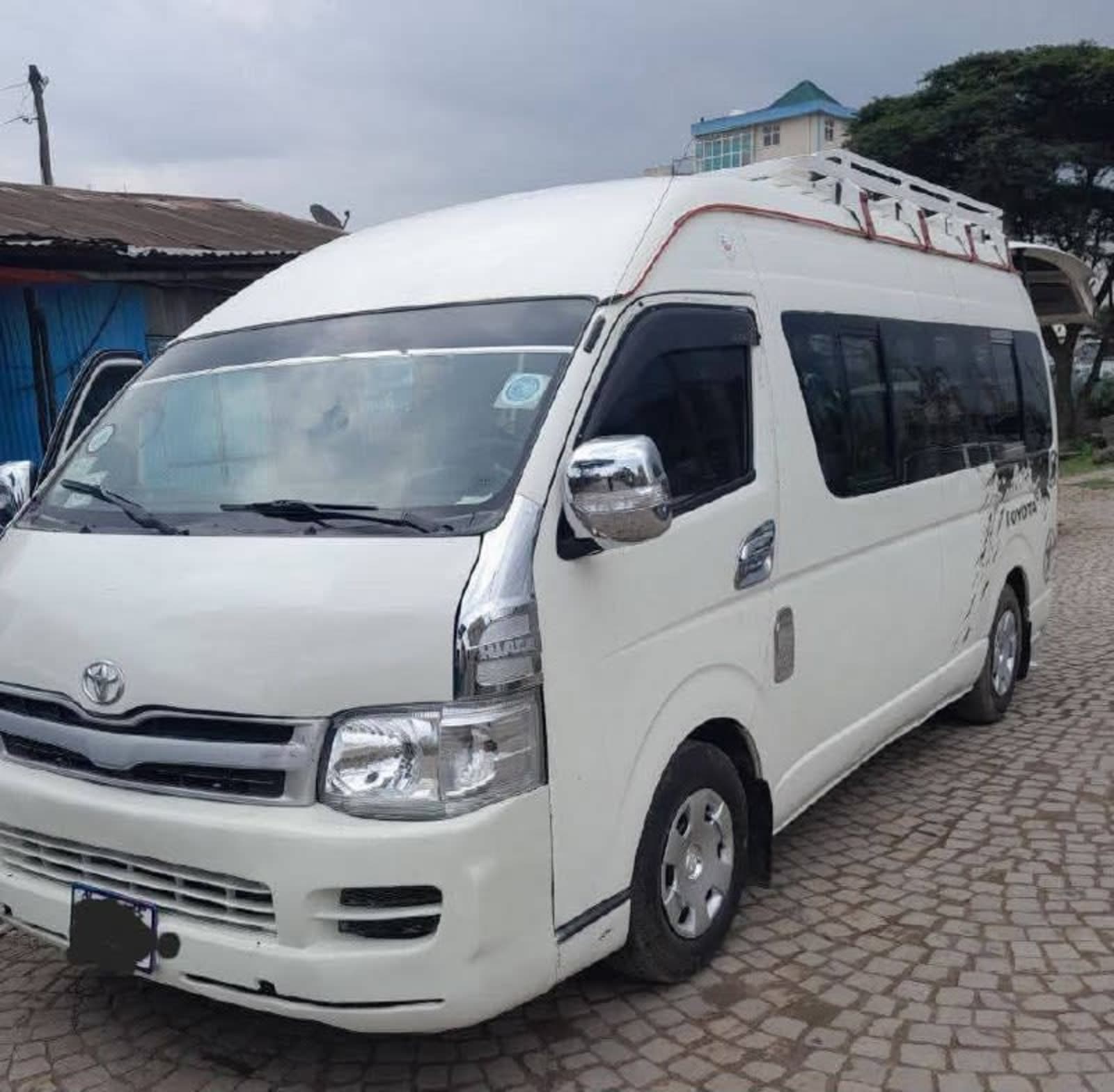 2012 Toyota Hiace