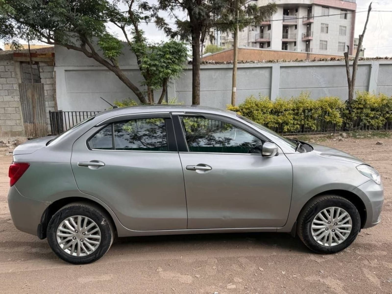 2022 Suzuki Dzire — photo 5
