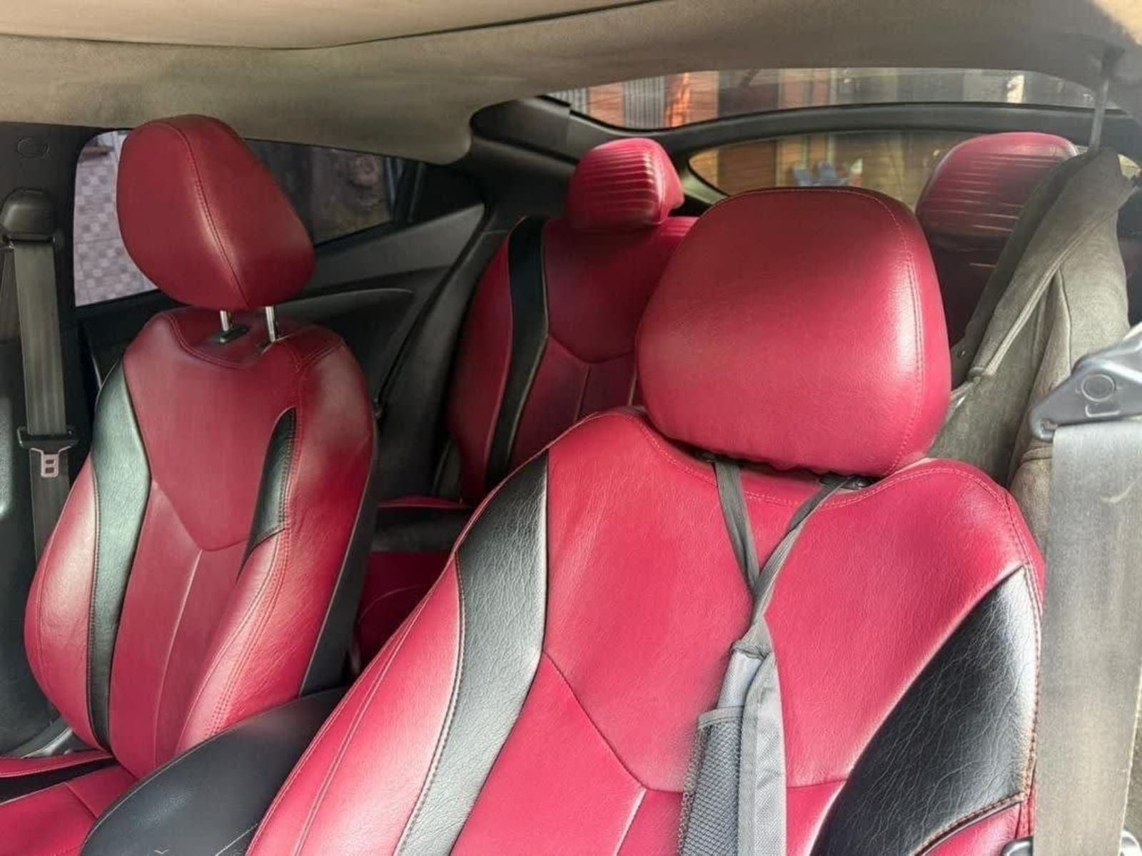 2014 Hyundai Veloster — photo 3