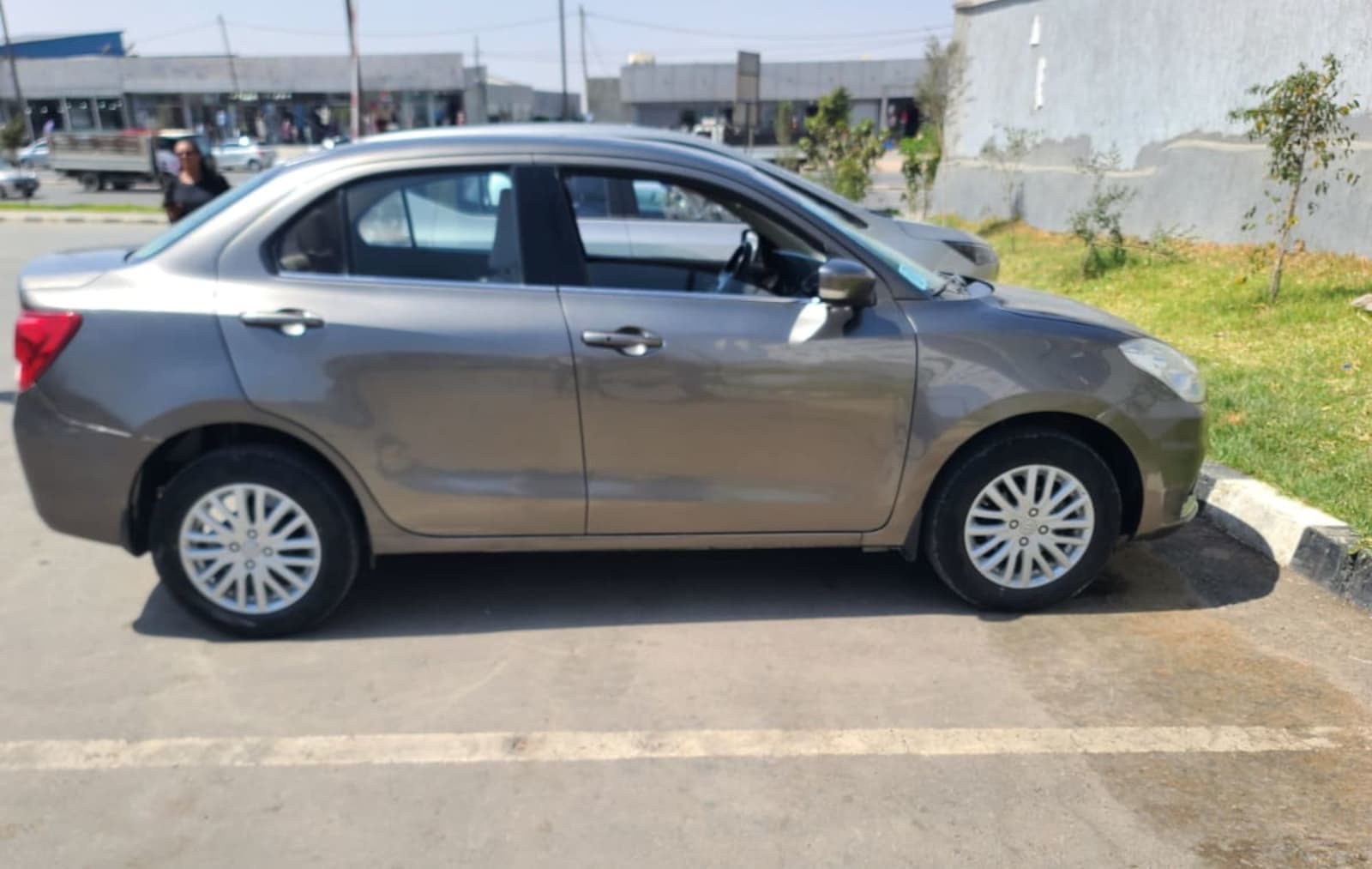 2022 Suzuki Dzeri — photo 7