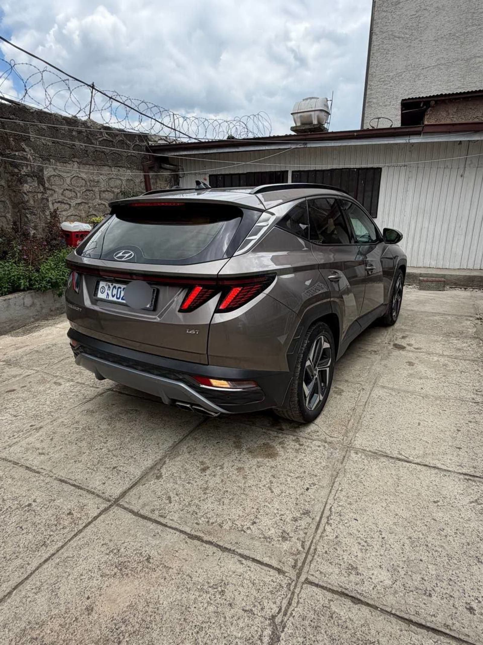 2022 Hyundai Tucson — photo 2