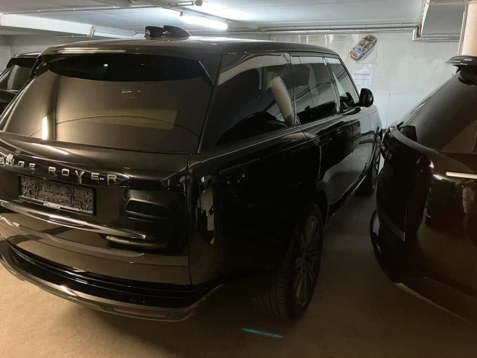 2025 Land Rover Range Rover Autobiography