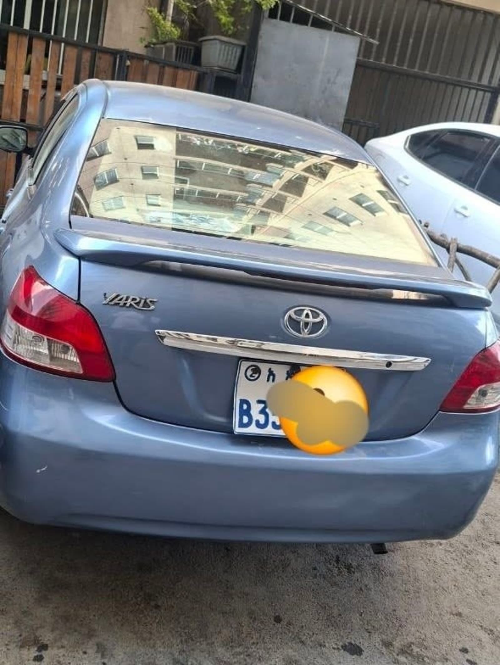 2010 Toyota Yaris Belta — photo 5