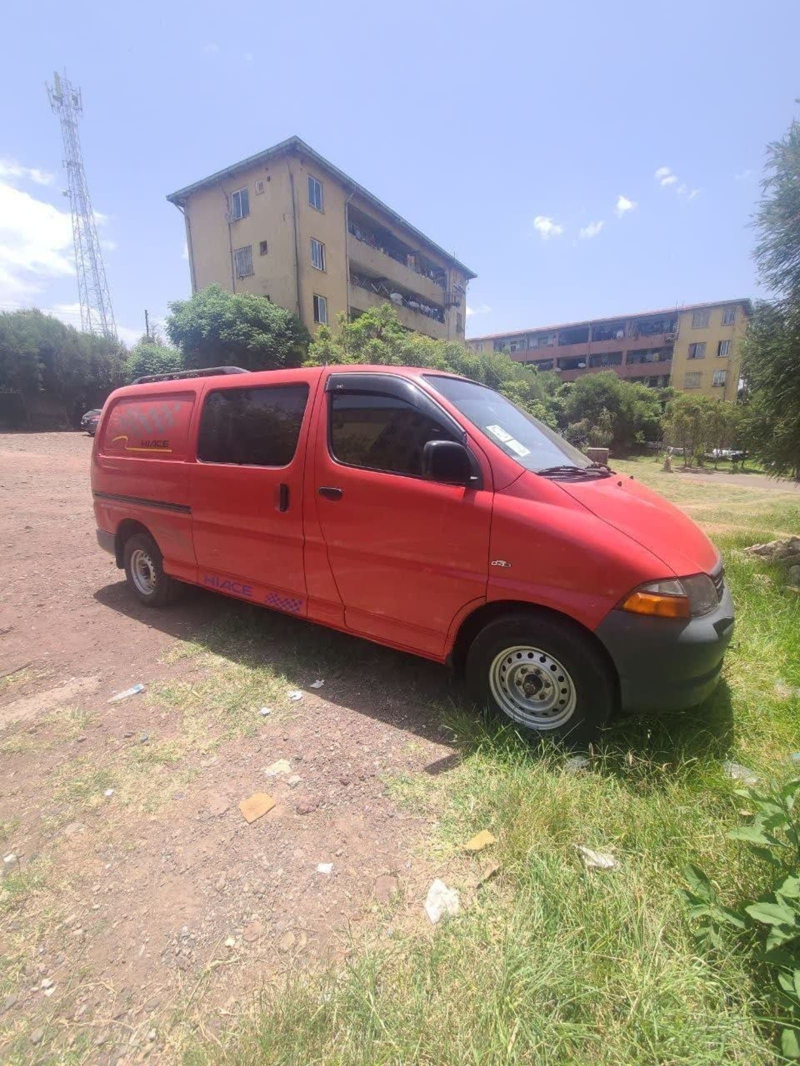2006 Toyota Hiace