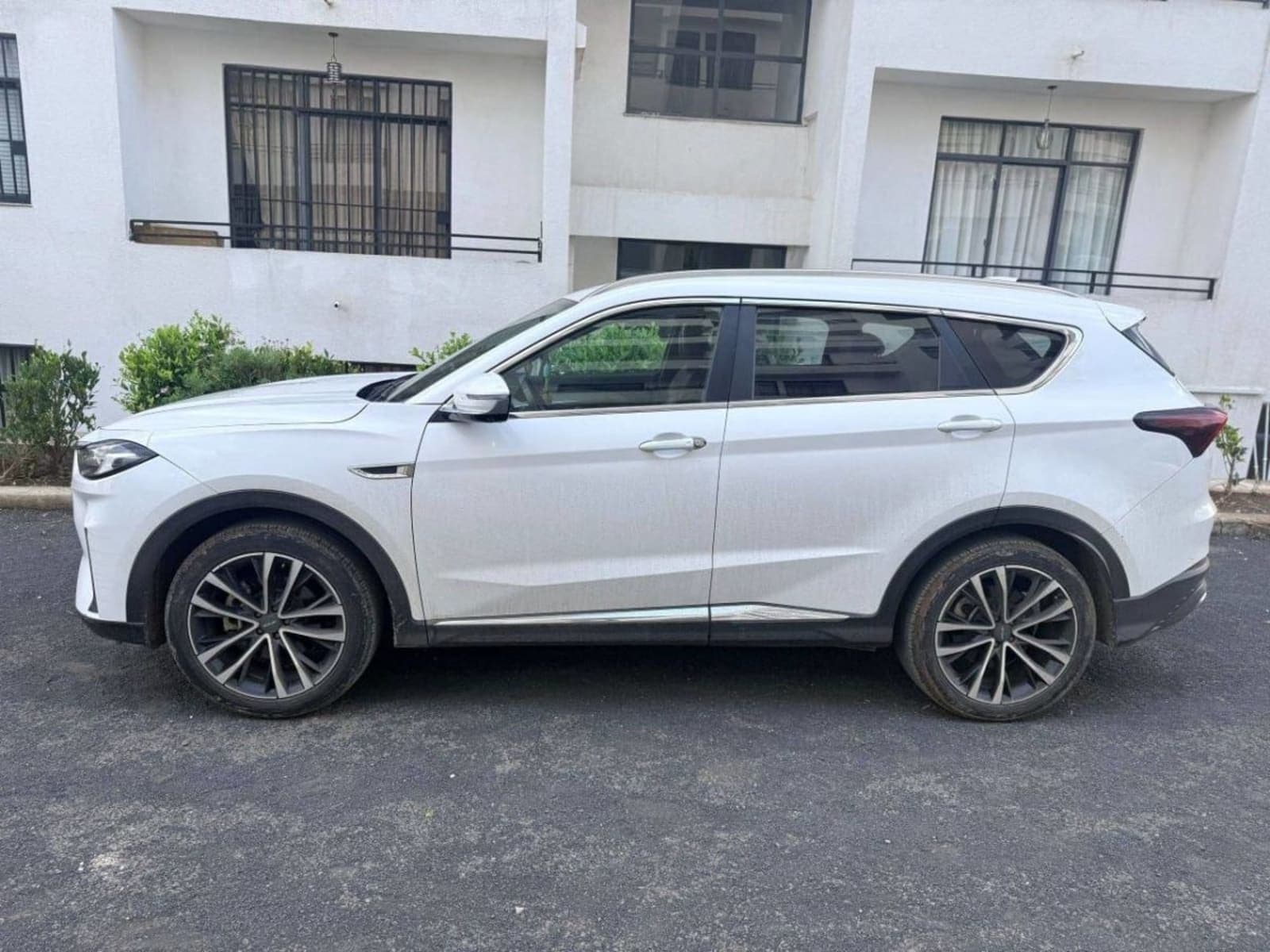 2022 JETOUR X70 Plus — photo 2