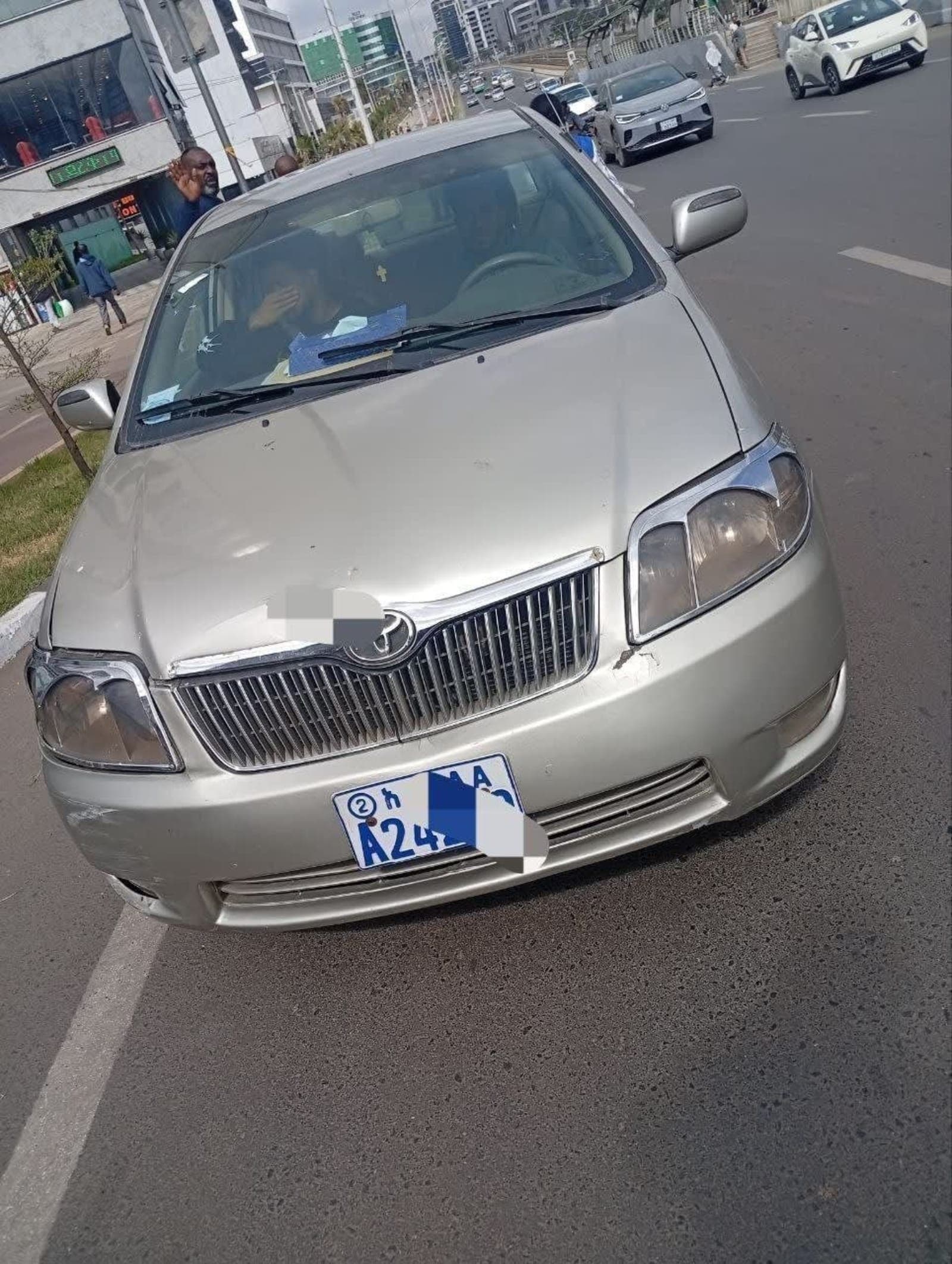 2005 Toyota Corolla — photo 1