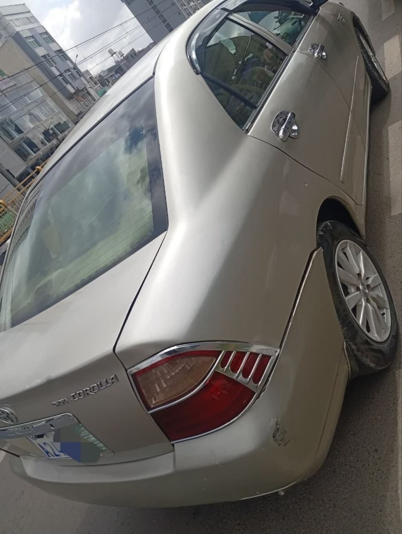2005 Toyota Corolla — photo 4