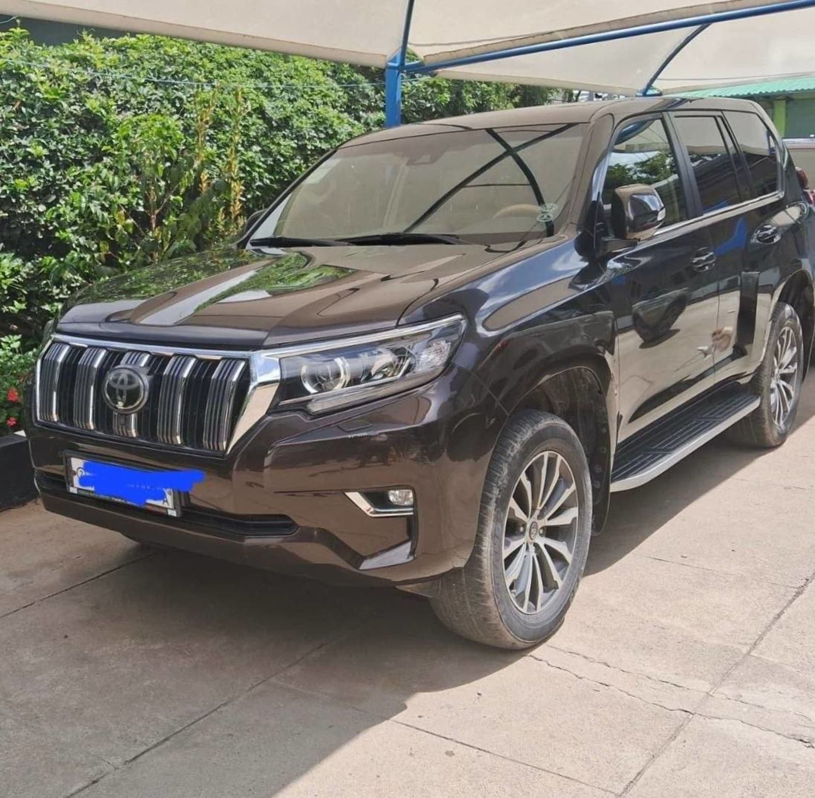 2019 Toyota Land Cruiser Prado โ photo 3