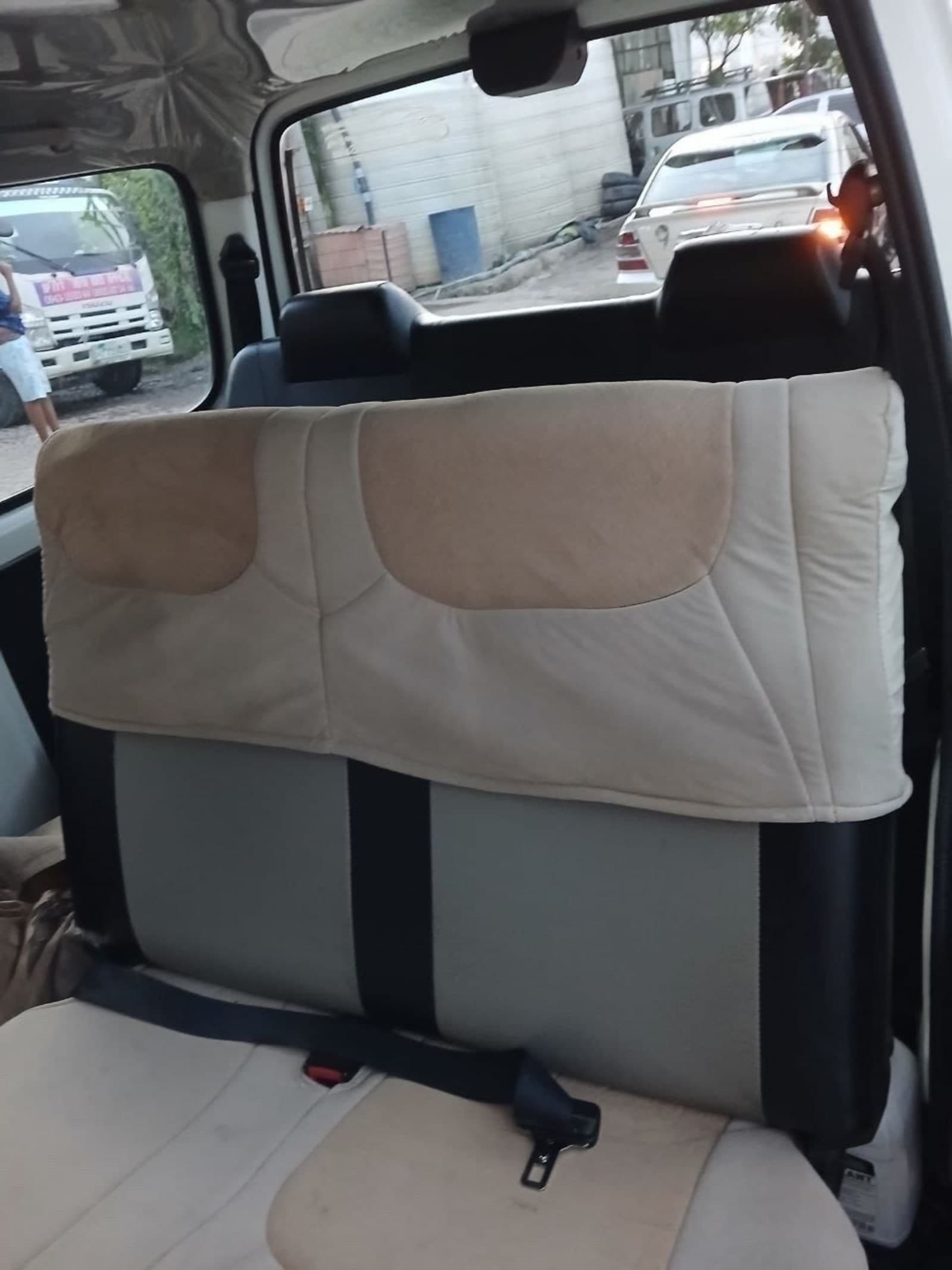 2023 Suzuki EECO — photo 2