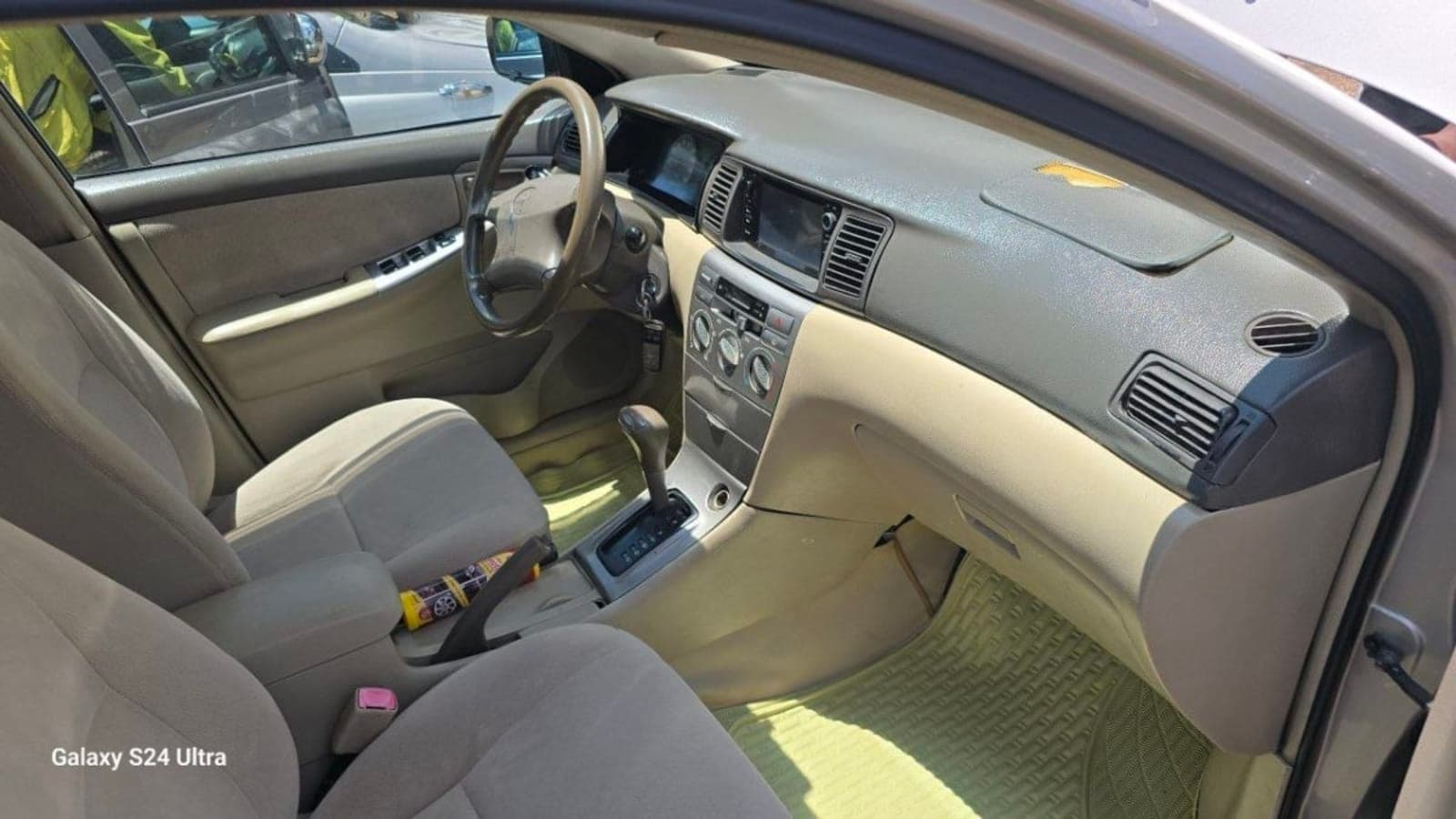 2005 TOYOTA COROLA