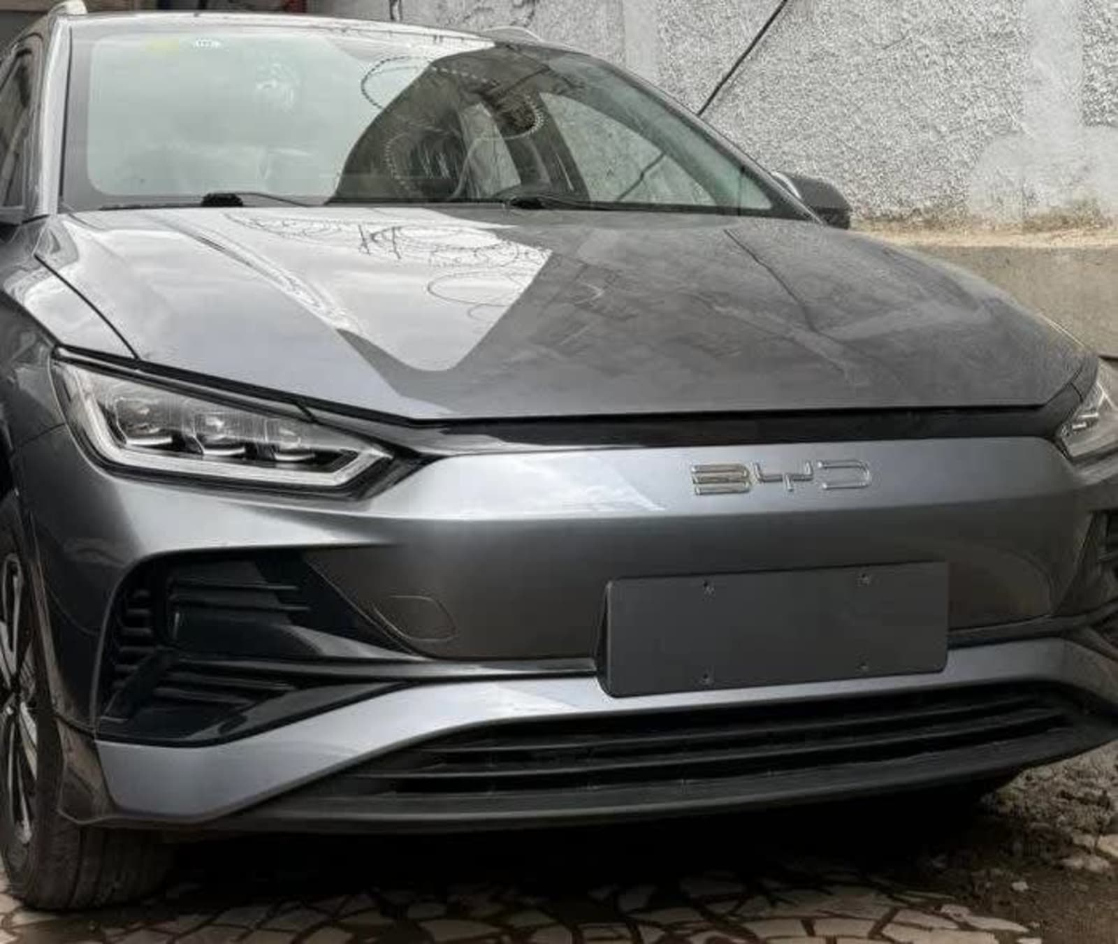 2025 BYD E2 — photo 5