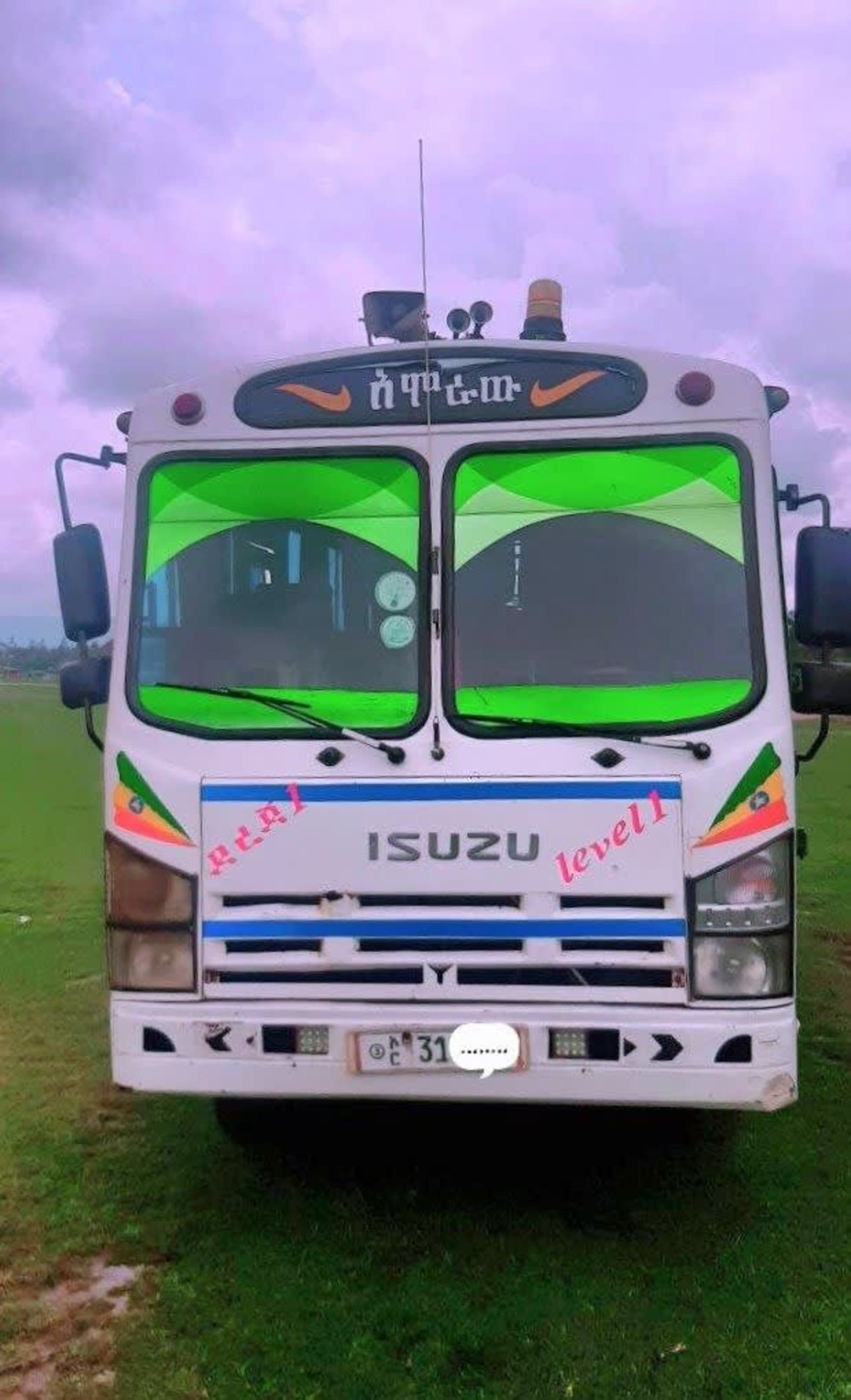 2013 Isuzu Kitkit