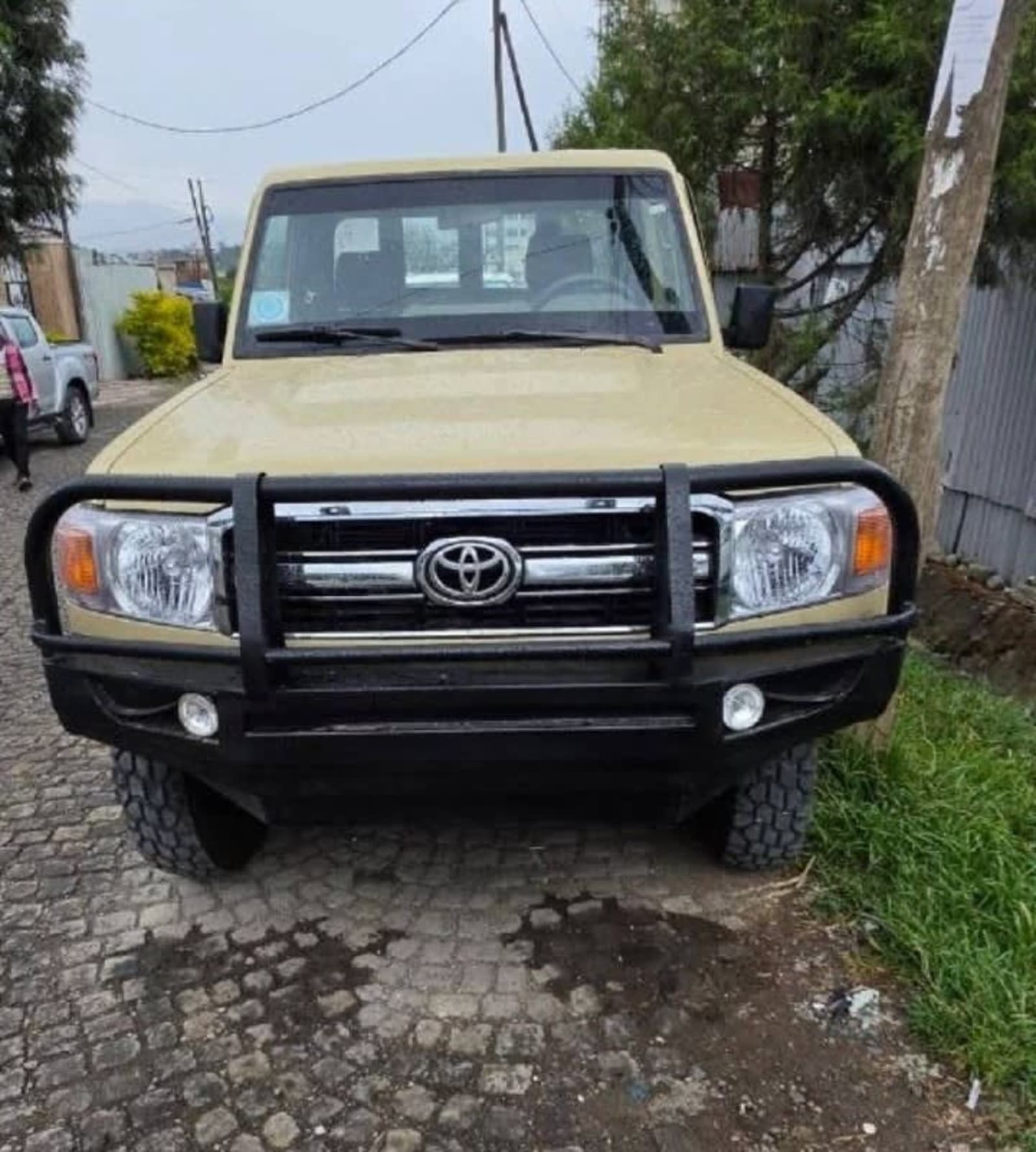 Toyota Land-cruiser