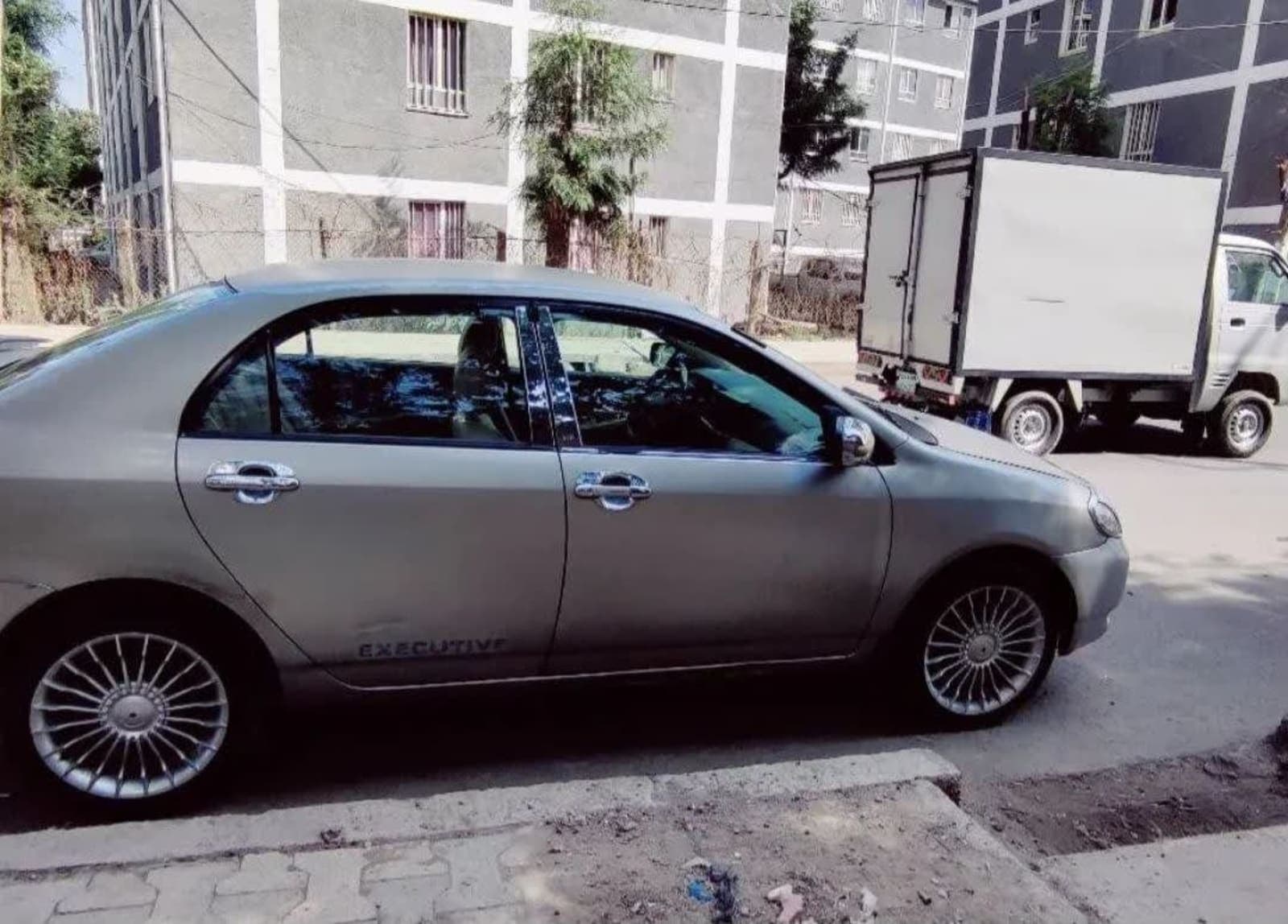 2002 Toyota Corolla — photo 1