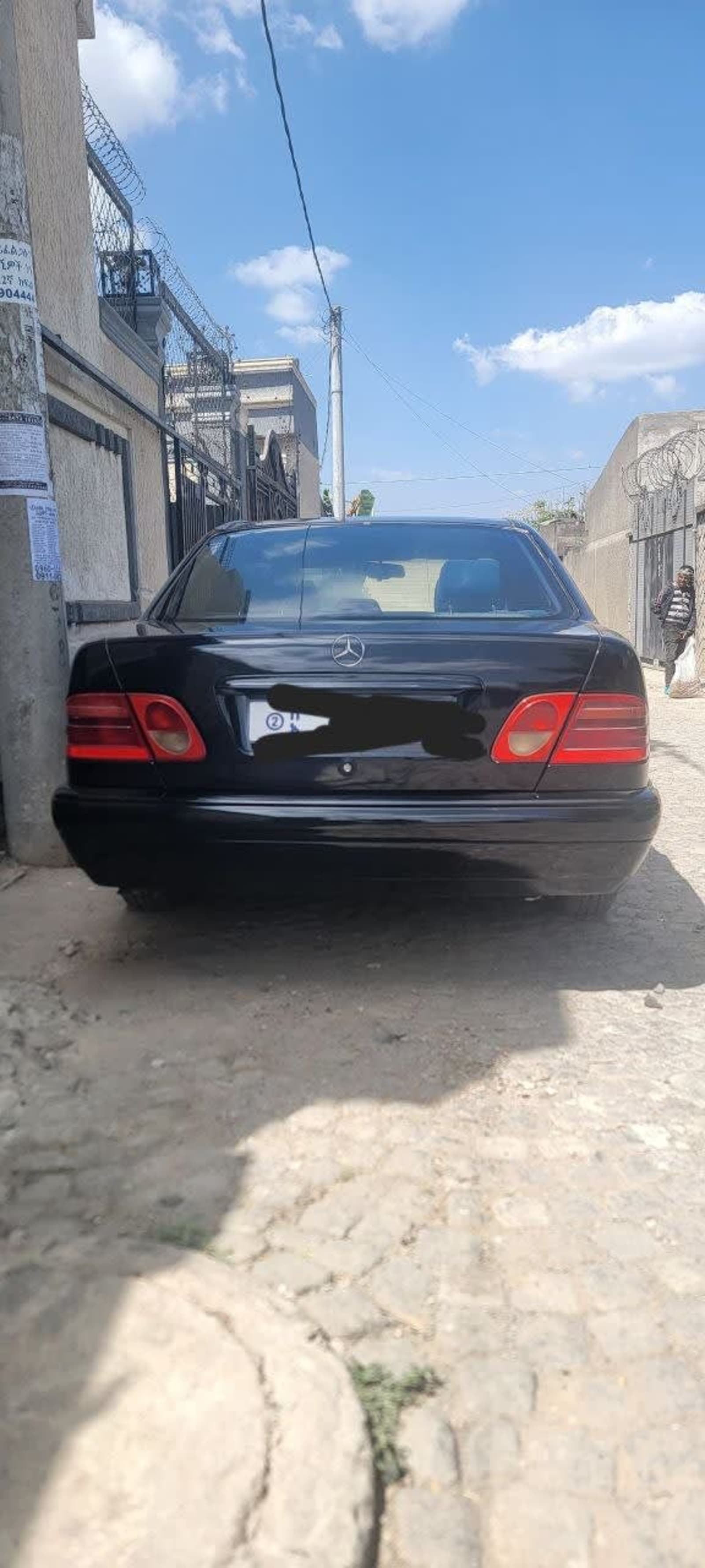 1997 MERCEDES Smiling
