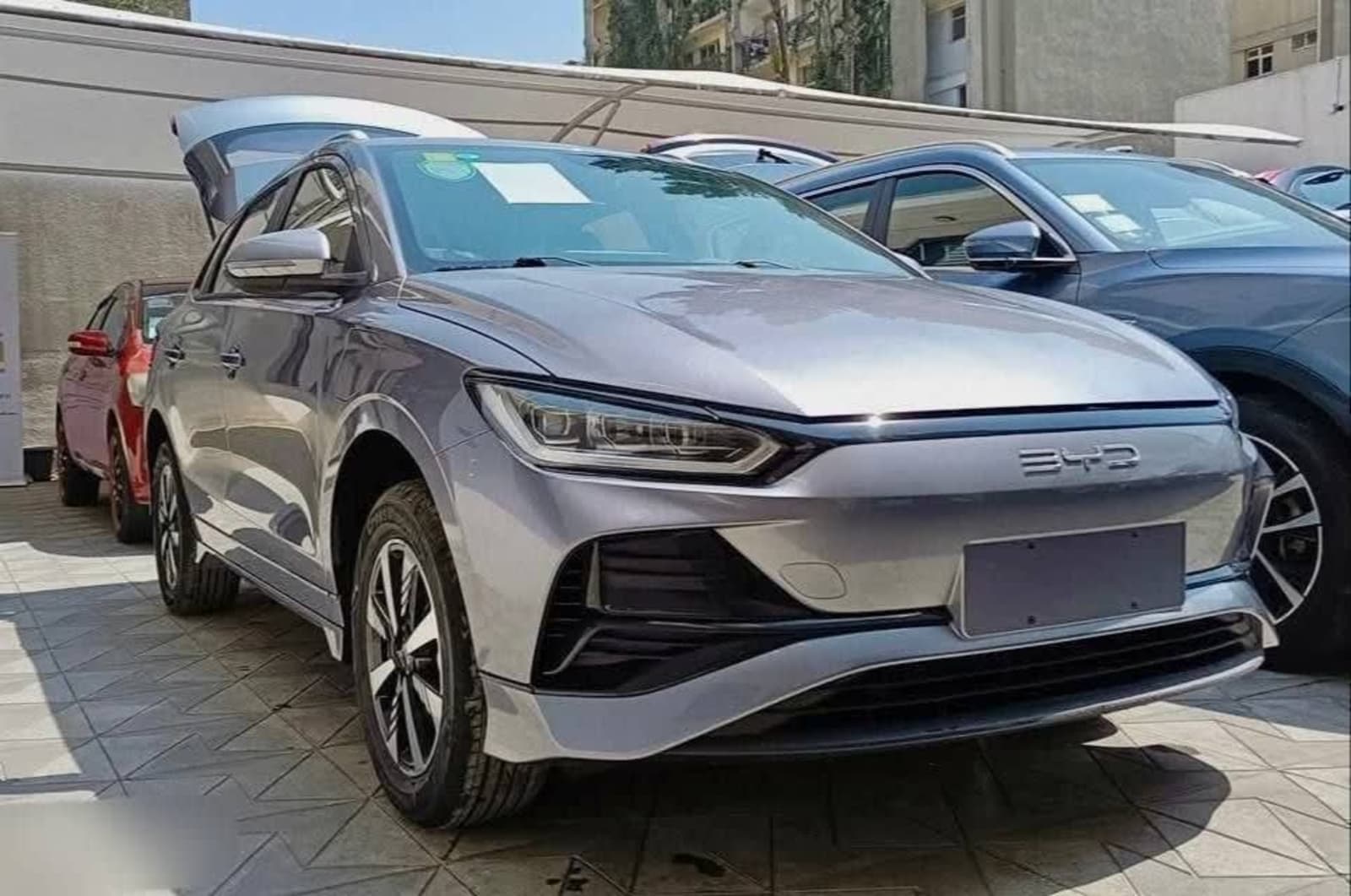 2025 BYD e2 — photo 3